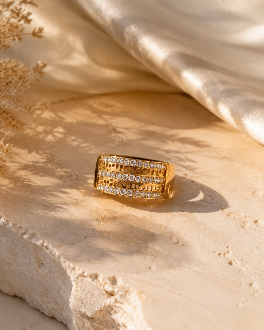 Reni Adjustable Ring