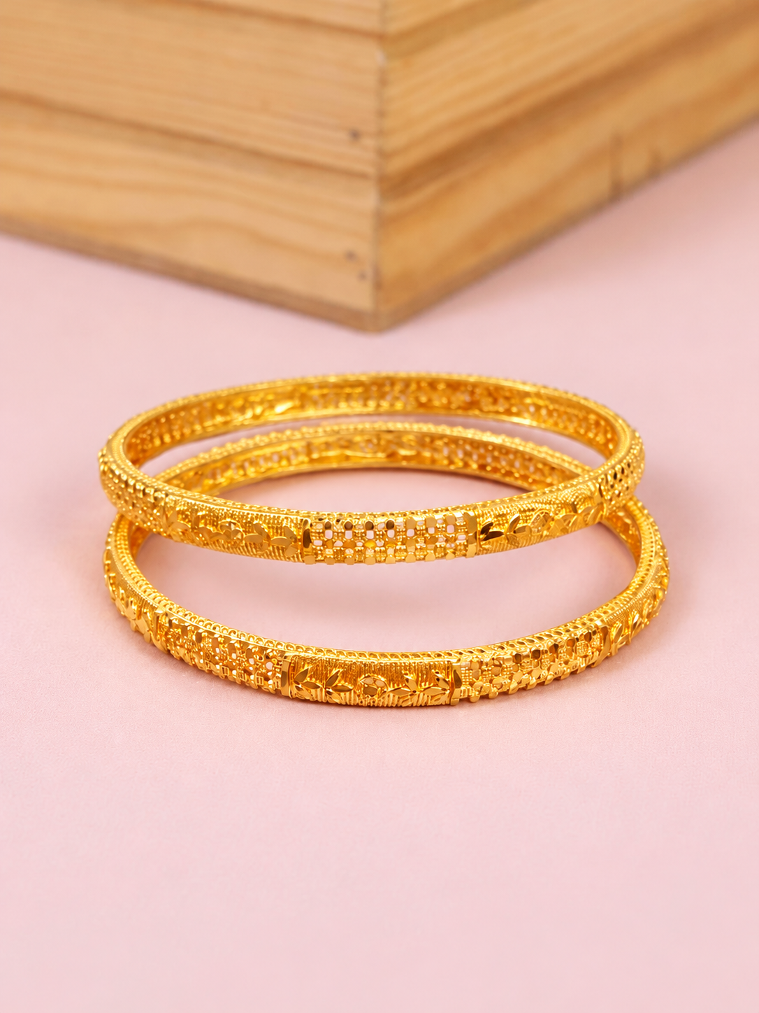 Naina Bangle (Set Of 2)