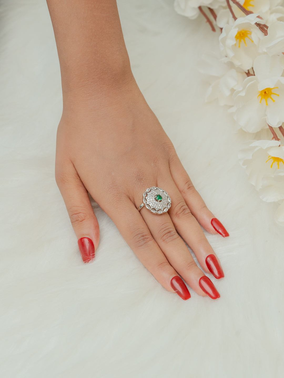 Aashna Adjustable ring