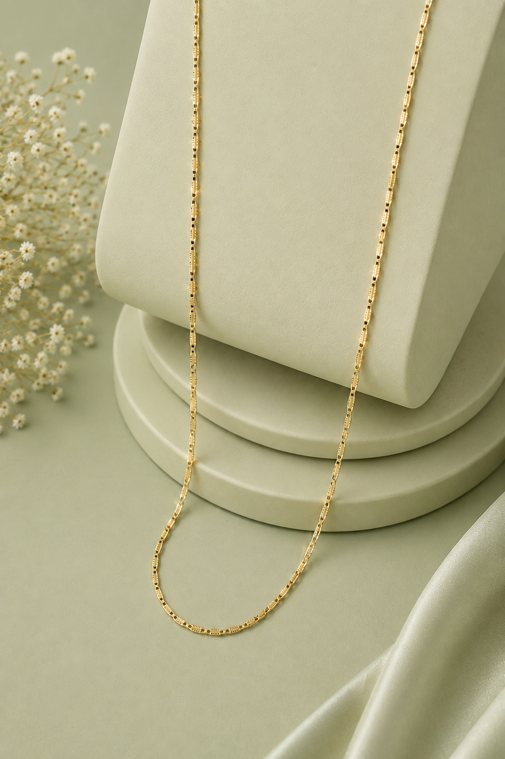 Arya Gold Chain