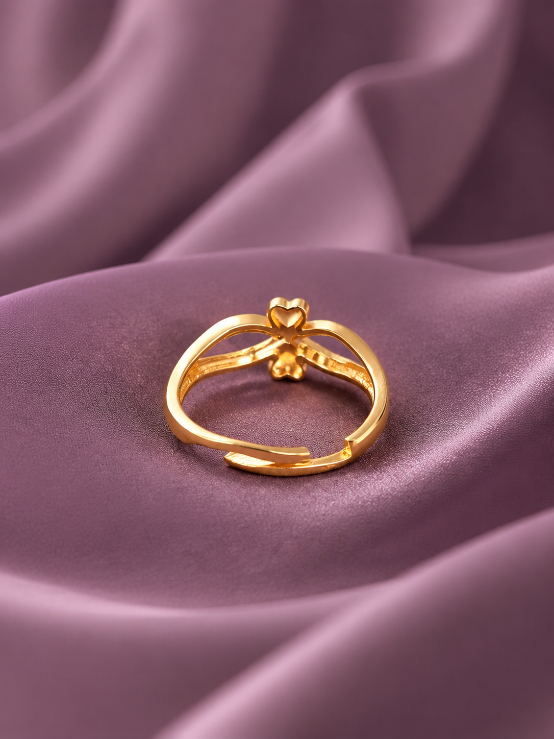 Noor Adjustable Ring