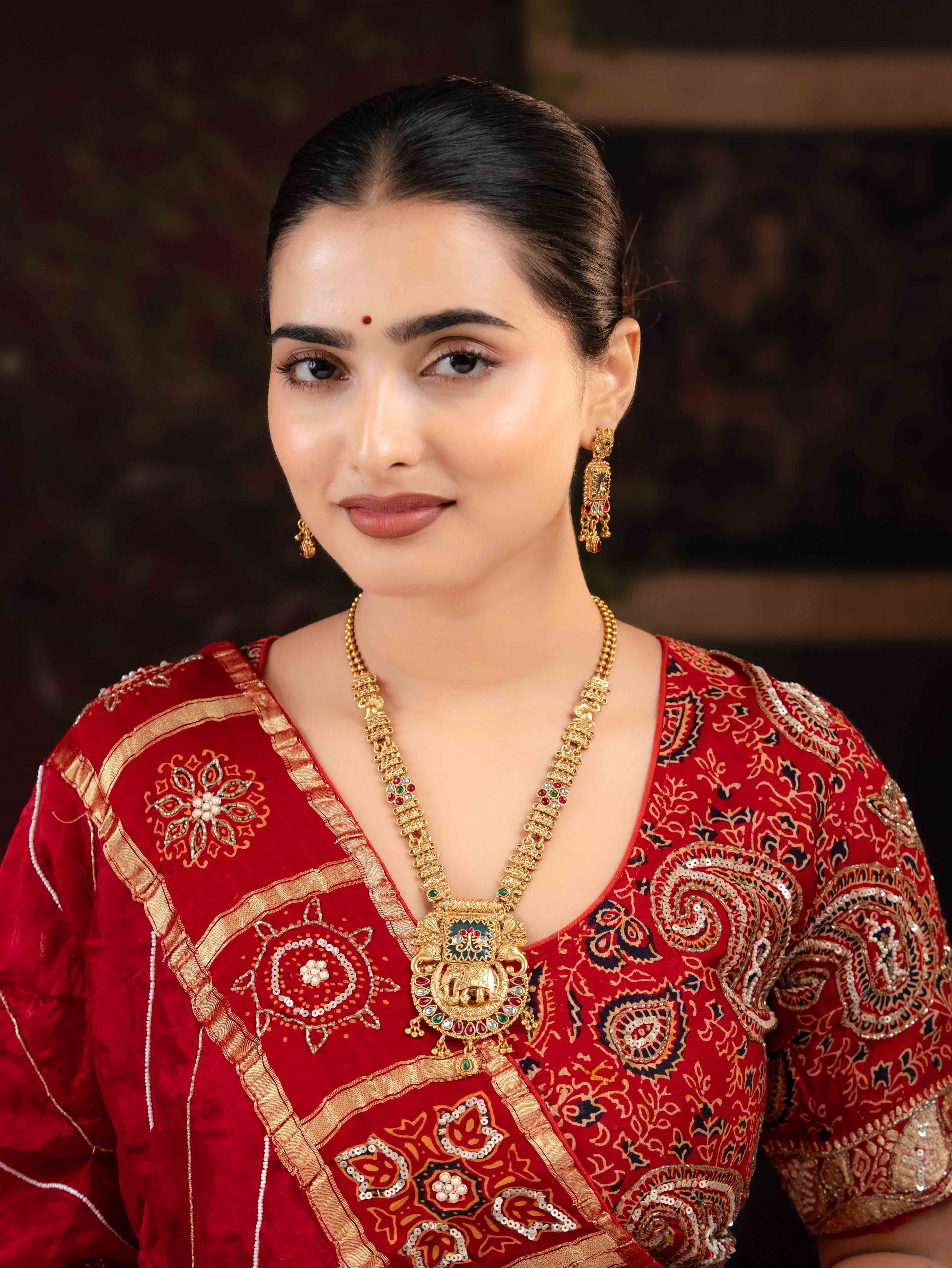 Shivani Necklace Set
