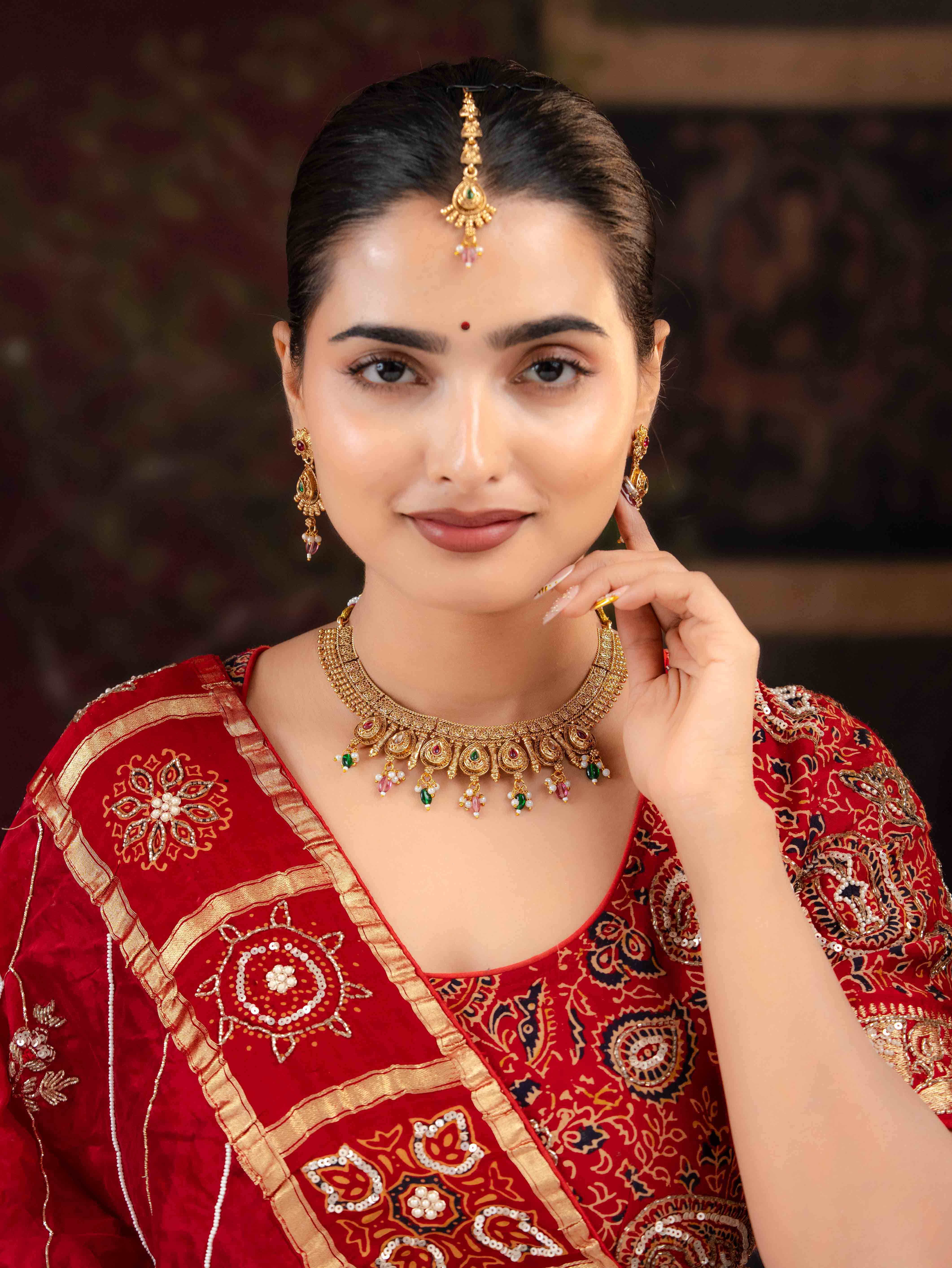 Meera Necklace Set