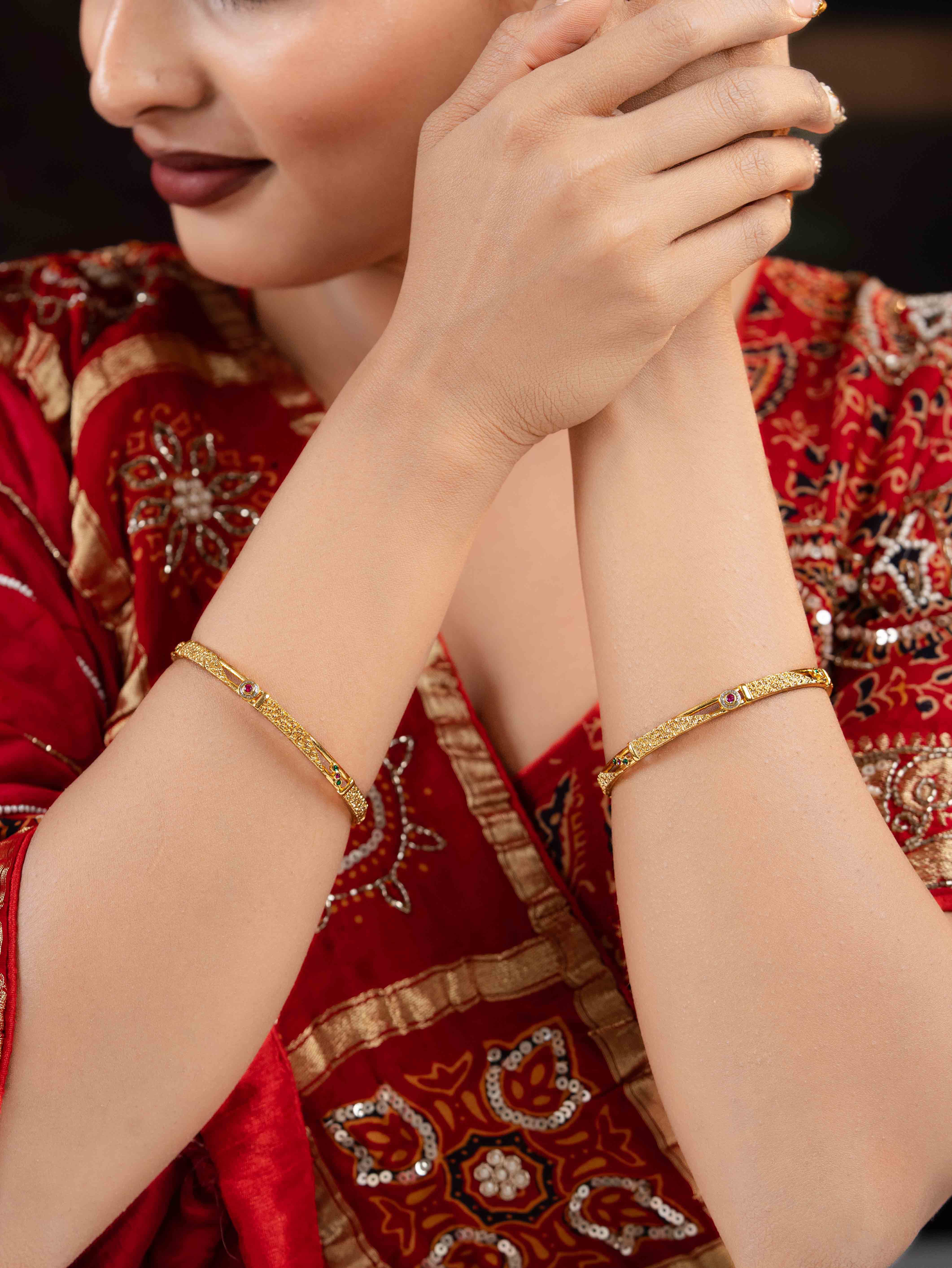 Mahira Bangle (Set of 2 )