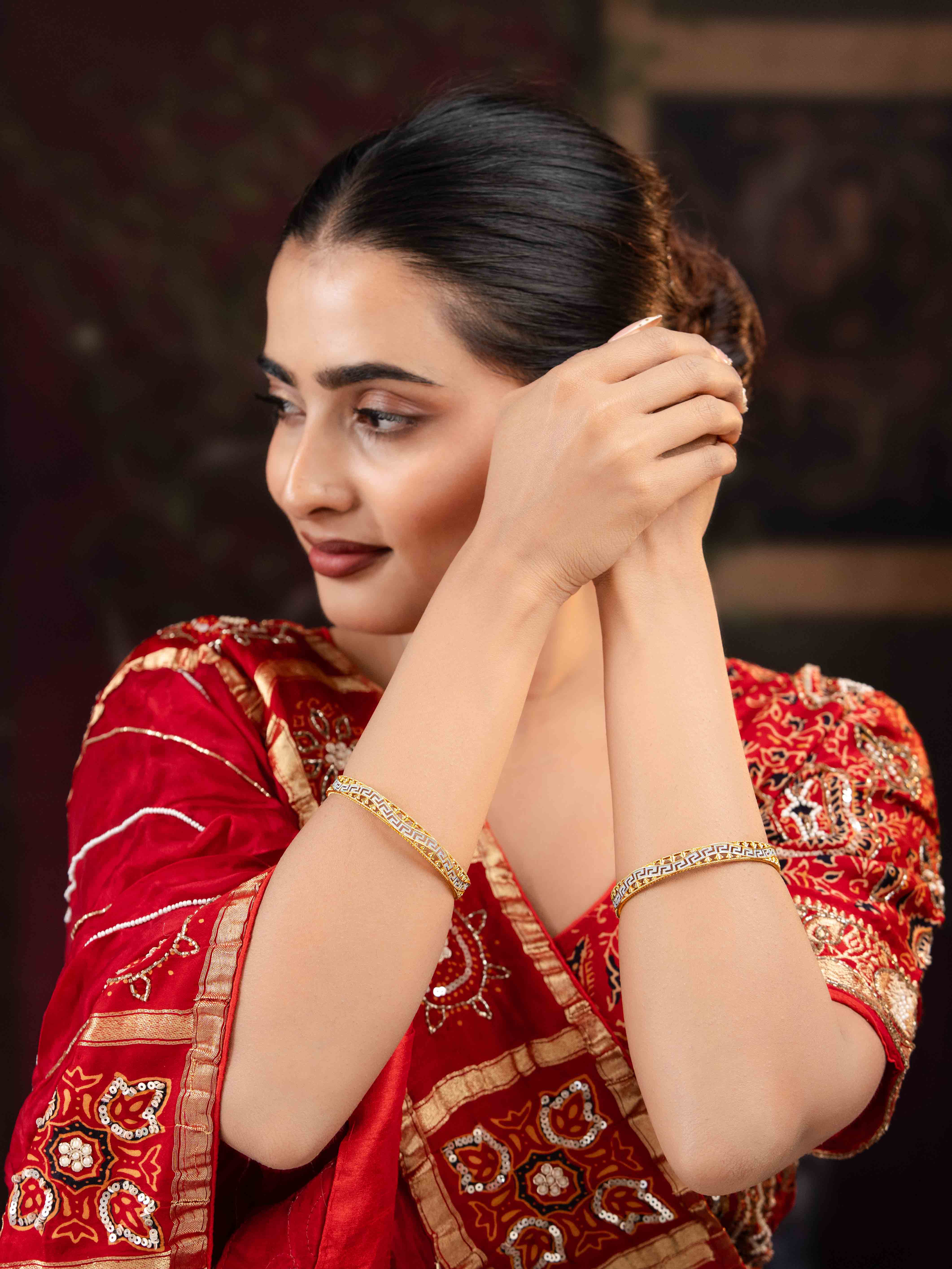 Khusboo Bangle (Set of 2)