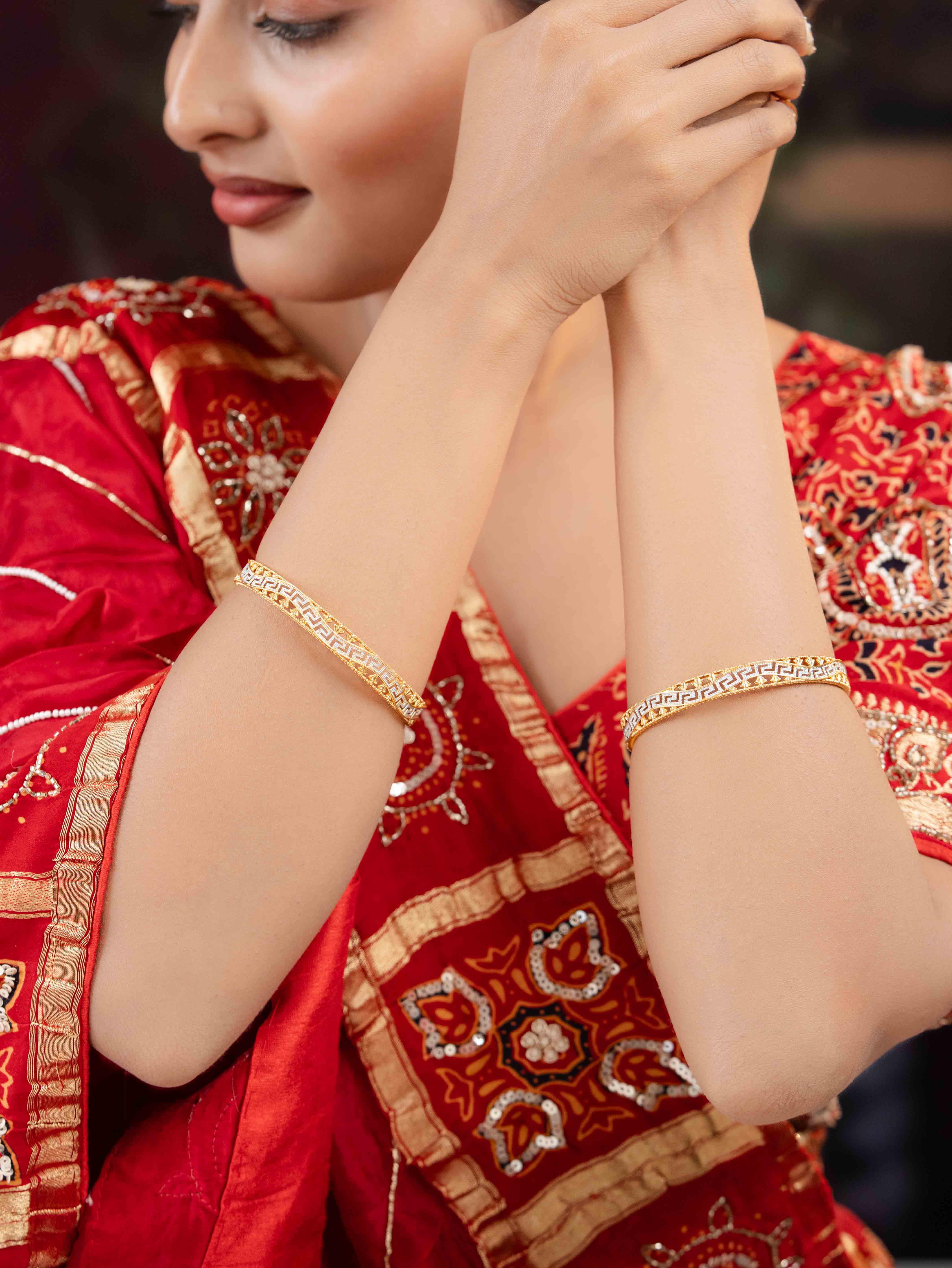 Khusboo Bangle (Set of 2)