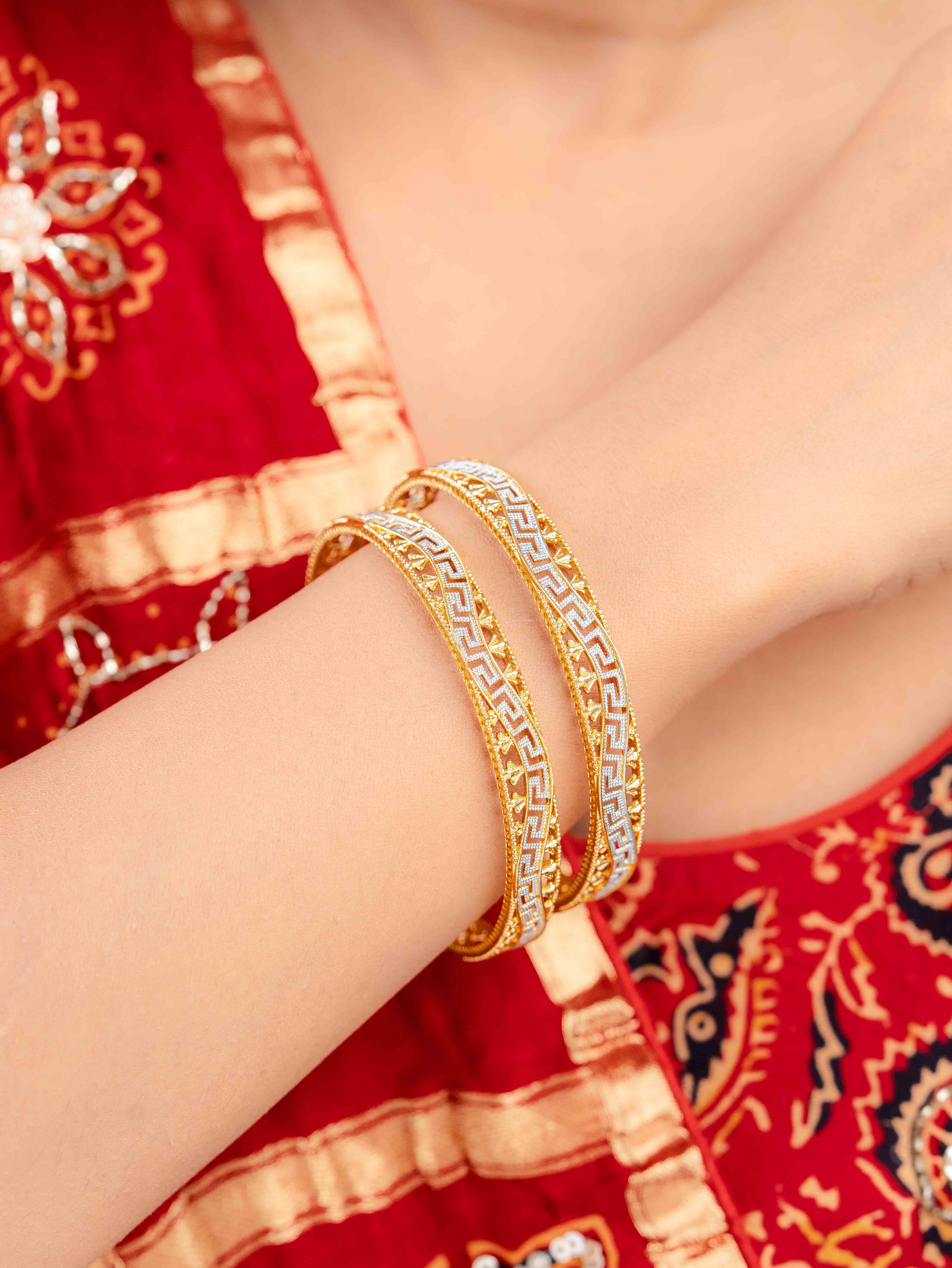 Khusboo Bangle (Set of 2)