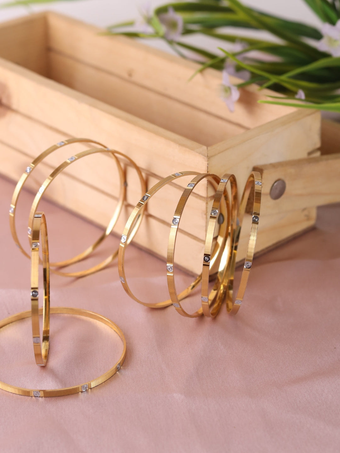 Anusha Designer Bangle ( Set of 8 )