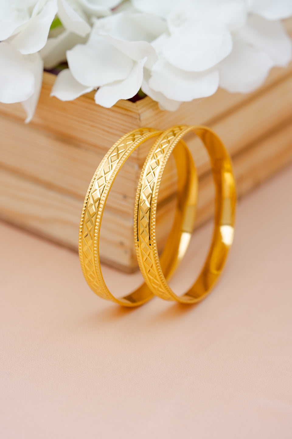 Akshita Bangle (Set Of 2)