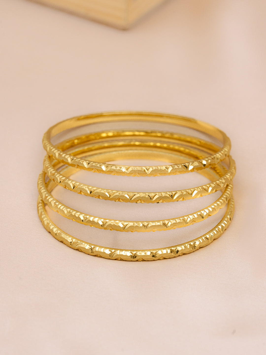 Sunhari Bangle ( Set of 4 )