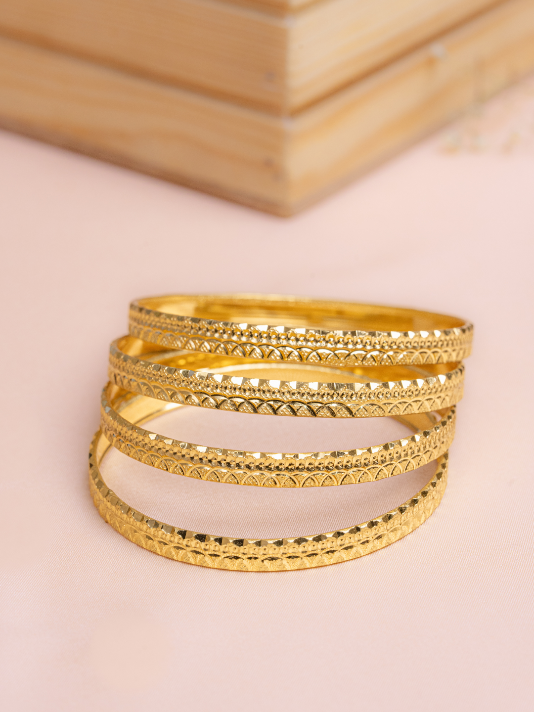 Vaani Bangle. (Set of 4 )