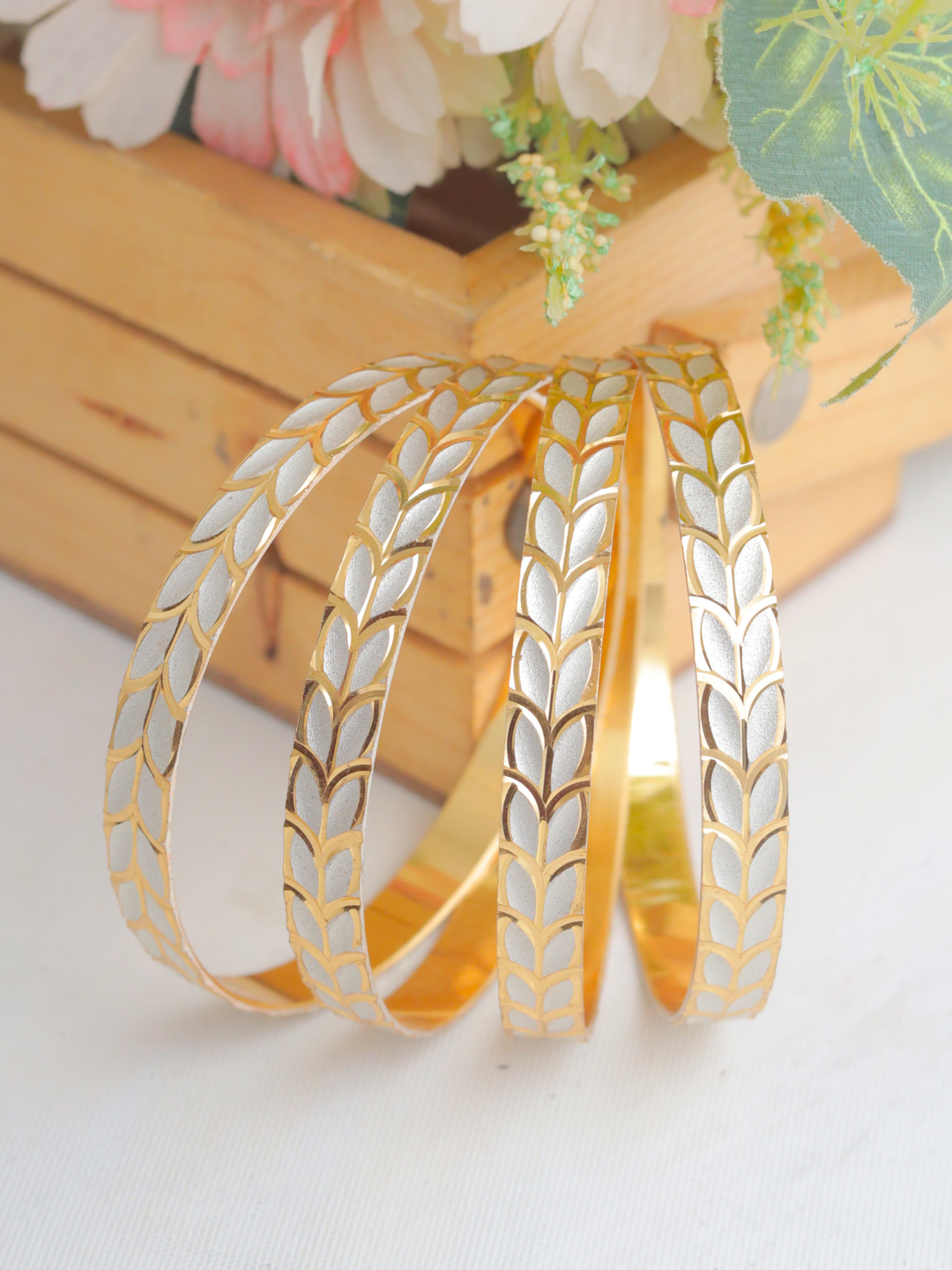 Bhavya Bangle. (Set of 4)