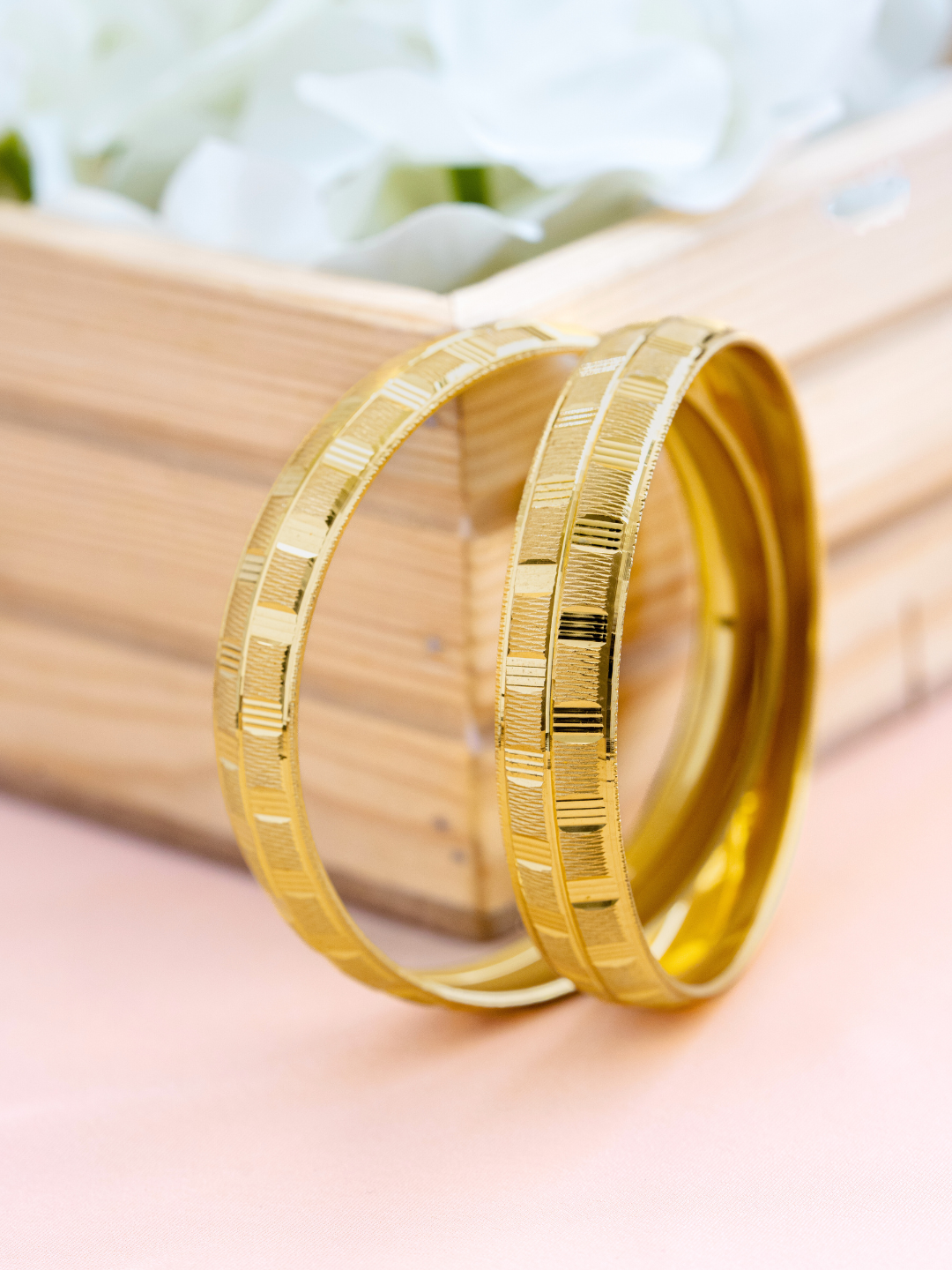 Bhavya Bangle. (Set of 2)