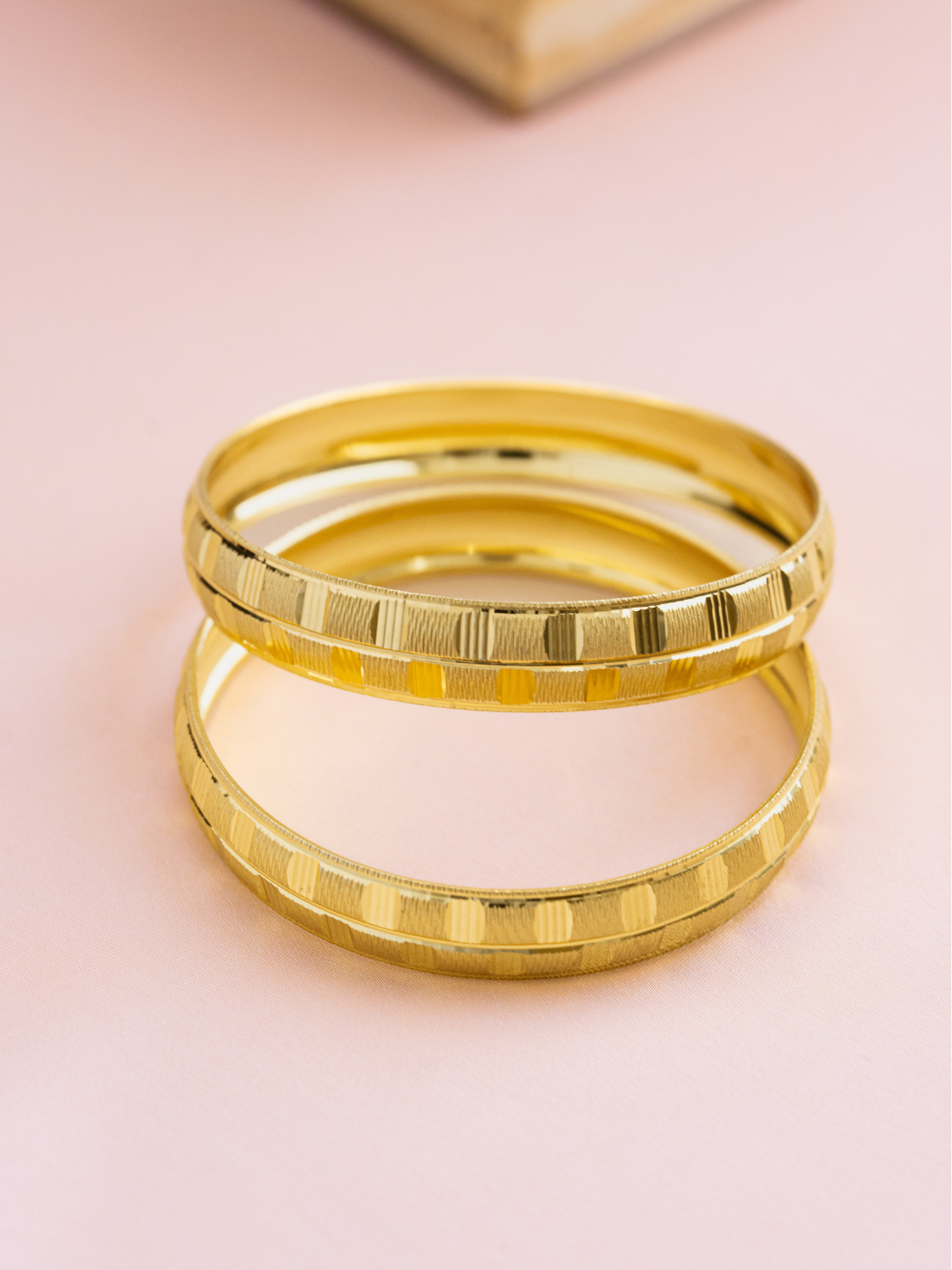 Bhavya Bangle. (Set of 2)