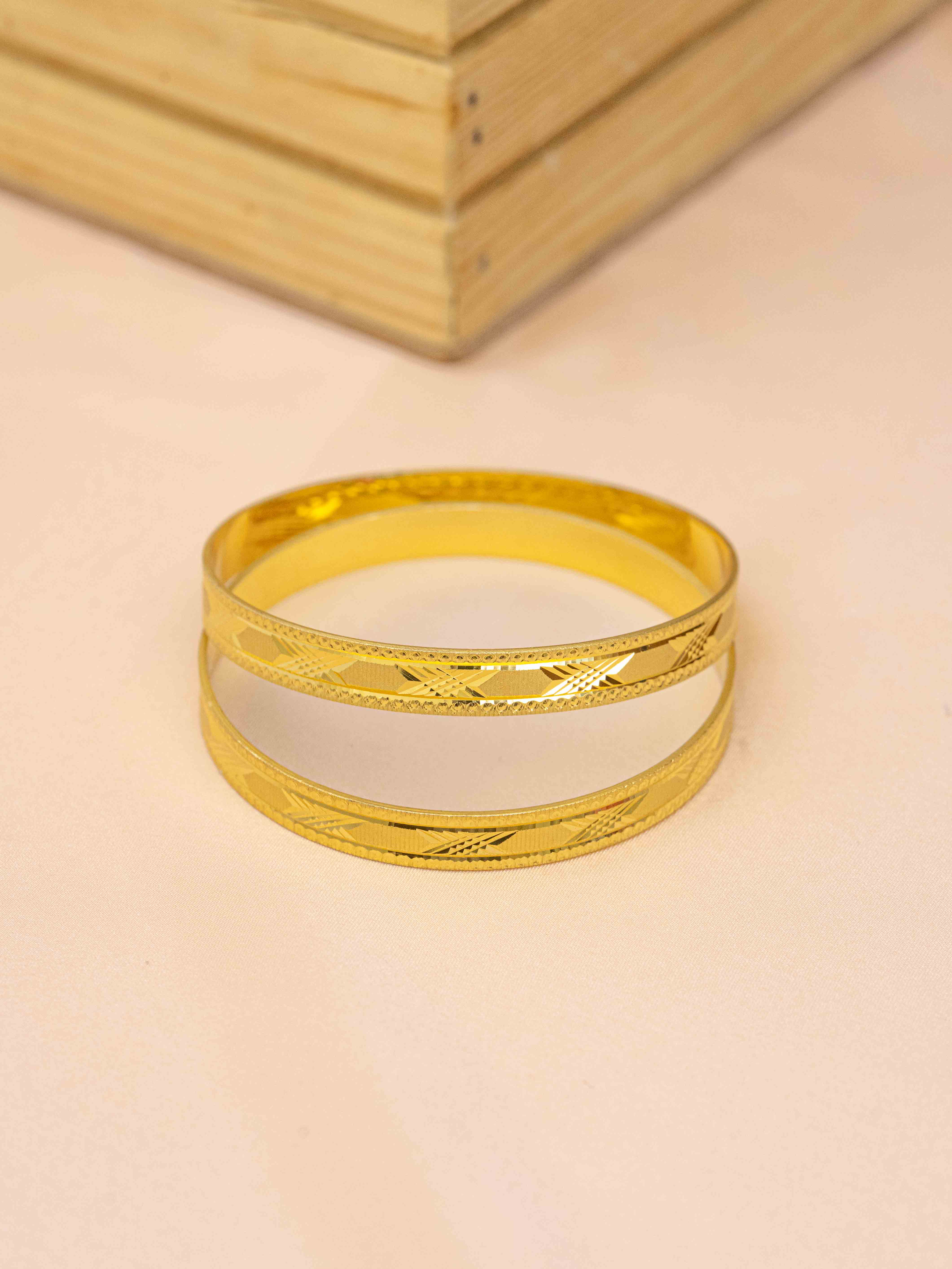 Sneha Bangle. (Set of 2)