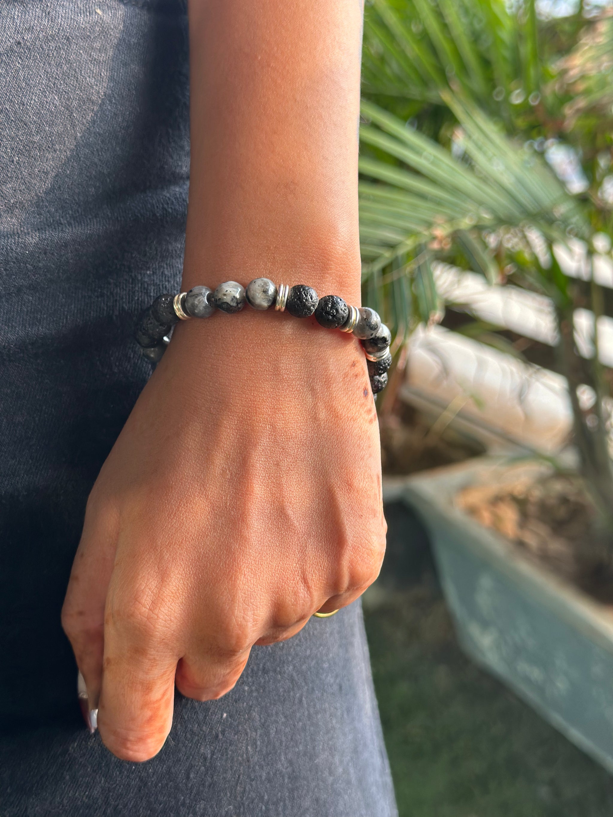 Paparazzi 2025 lava bracelet
