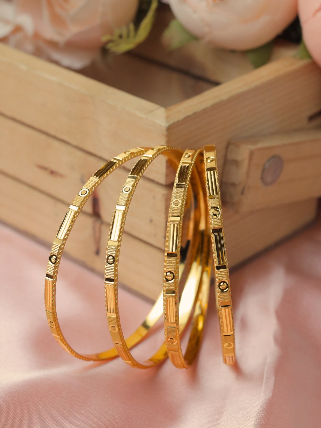 Alka Bangle. (Set of 4)