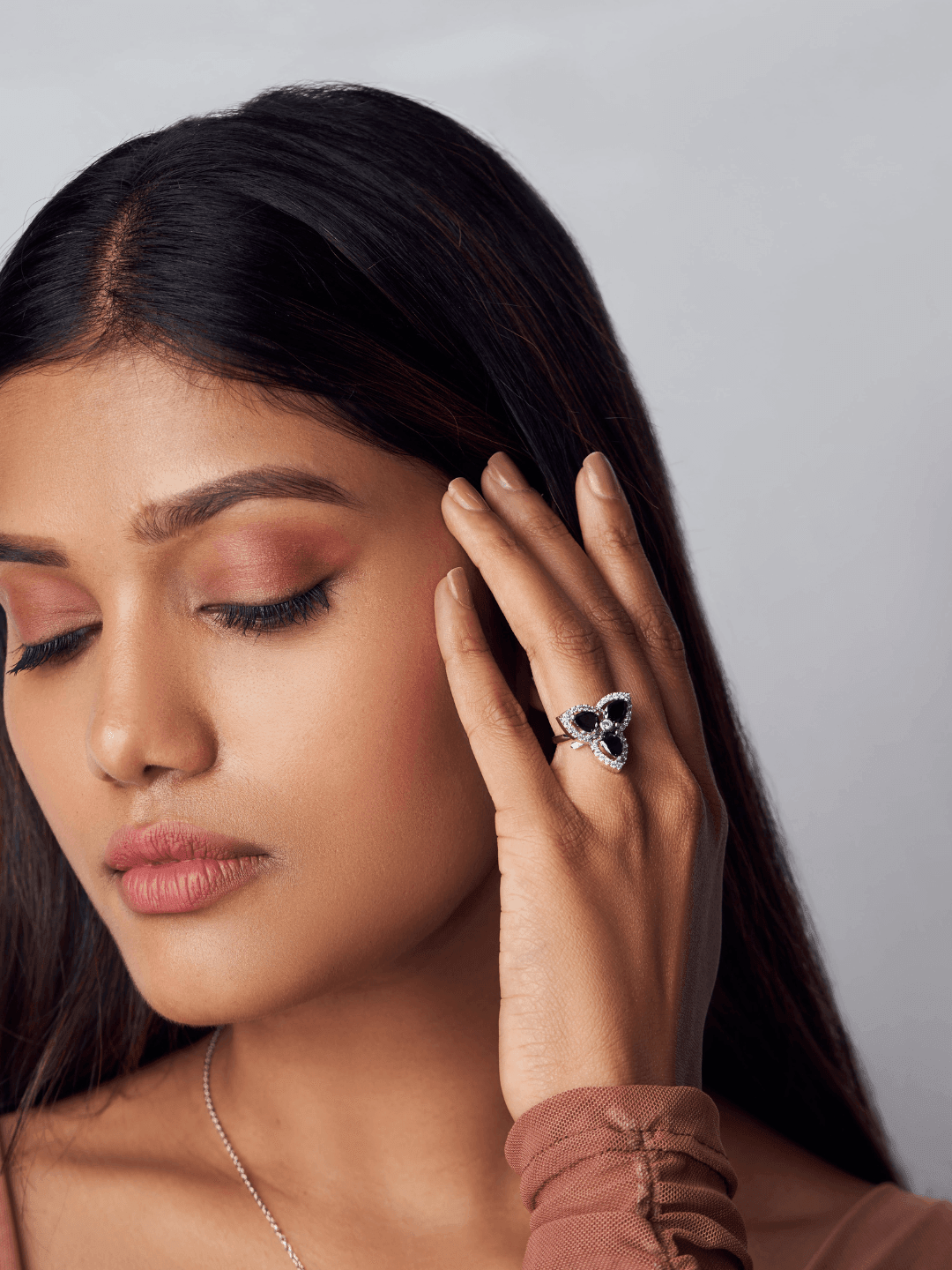Lilly Adjustable Ring - Zerakijewels