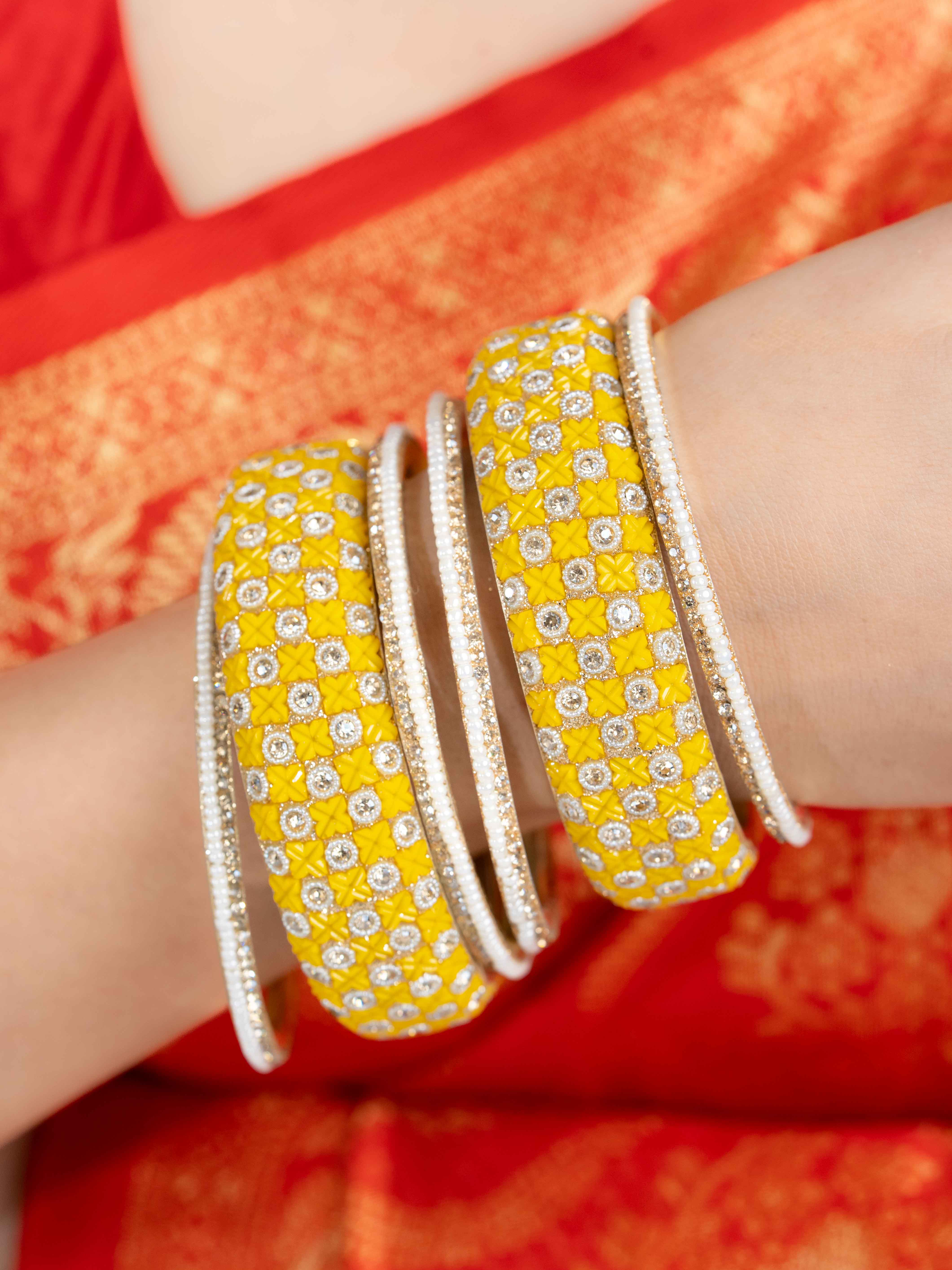 Noorvati Festive Bangles (Set Of 6)