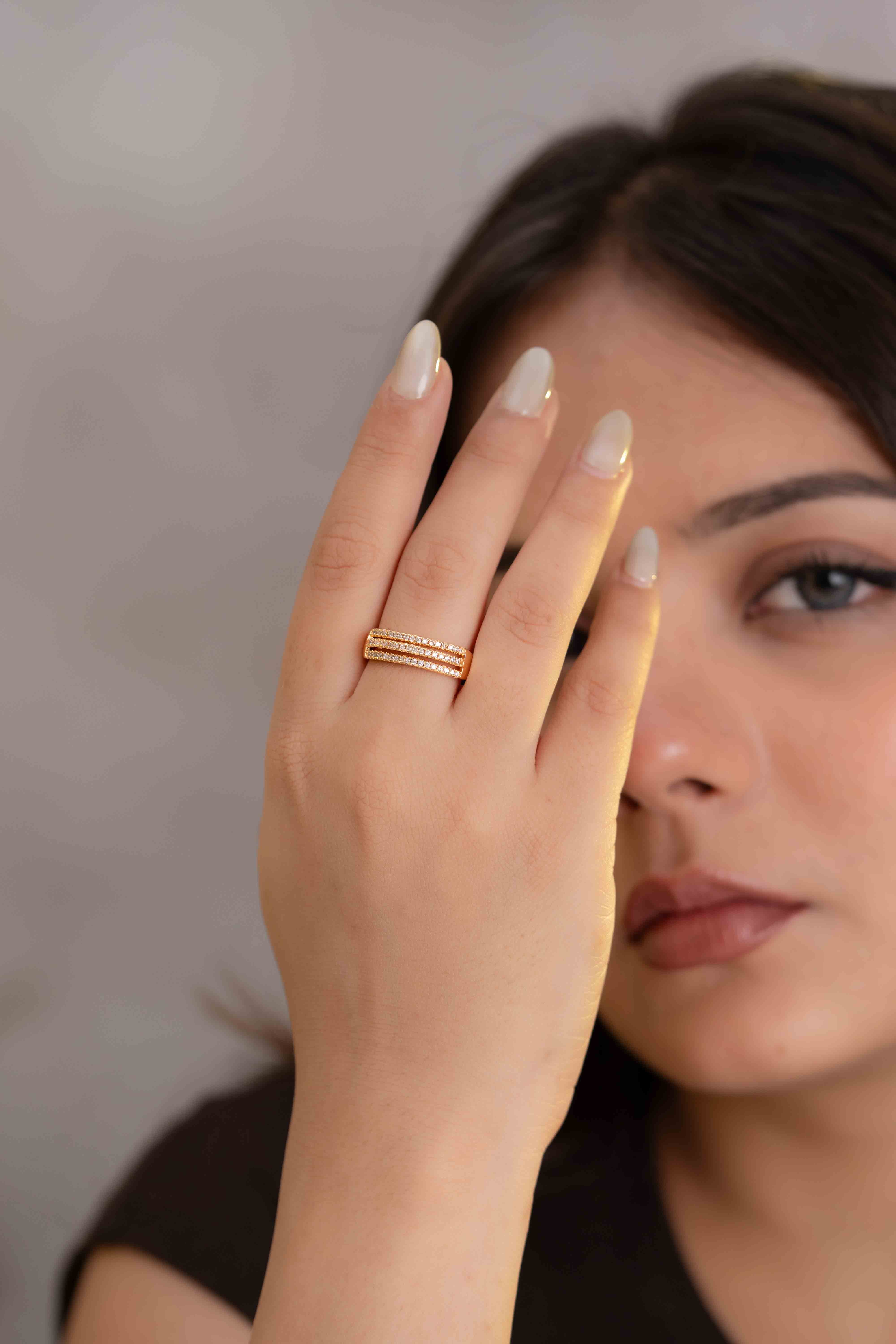 Amora One Adjustable Ring