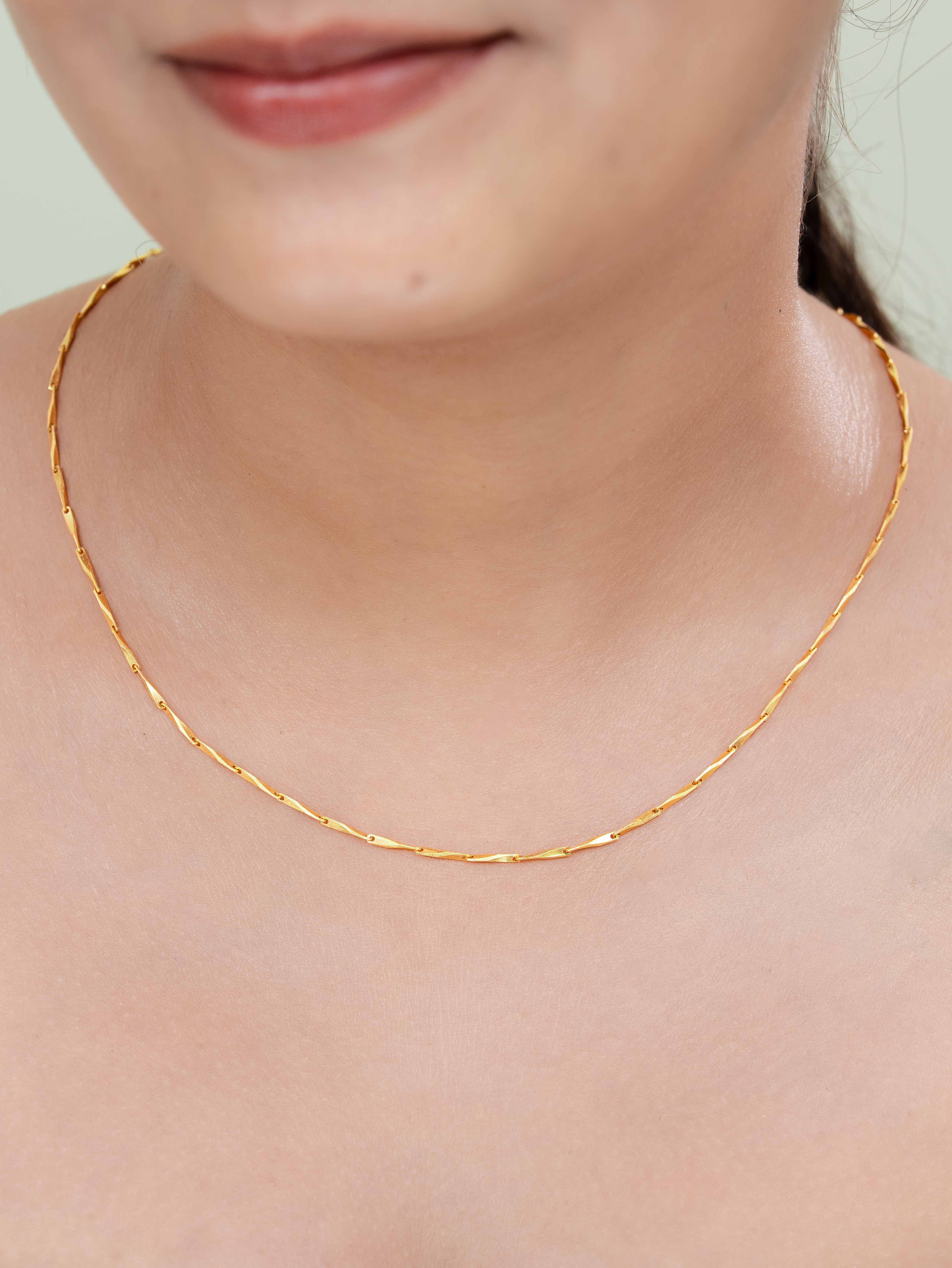 Roselle Gold Chain