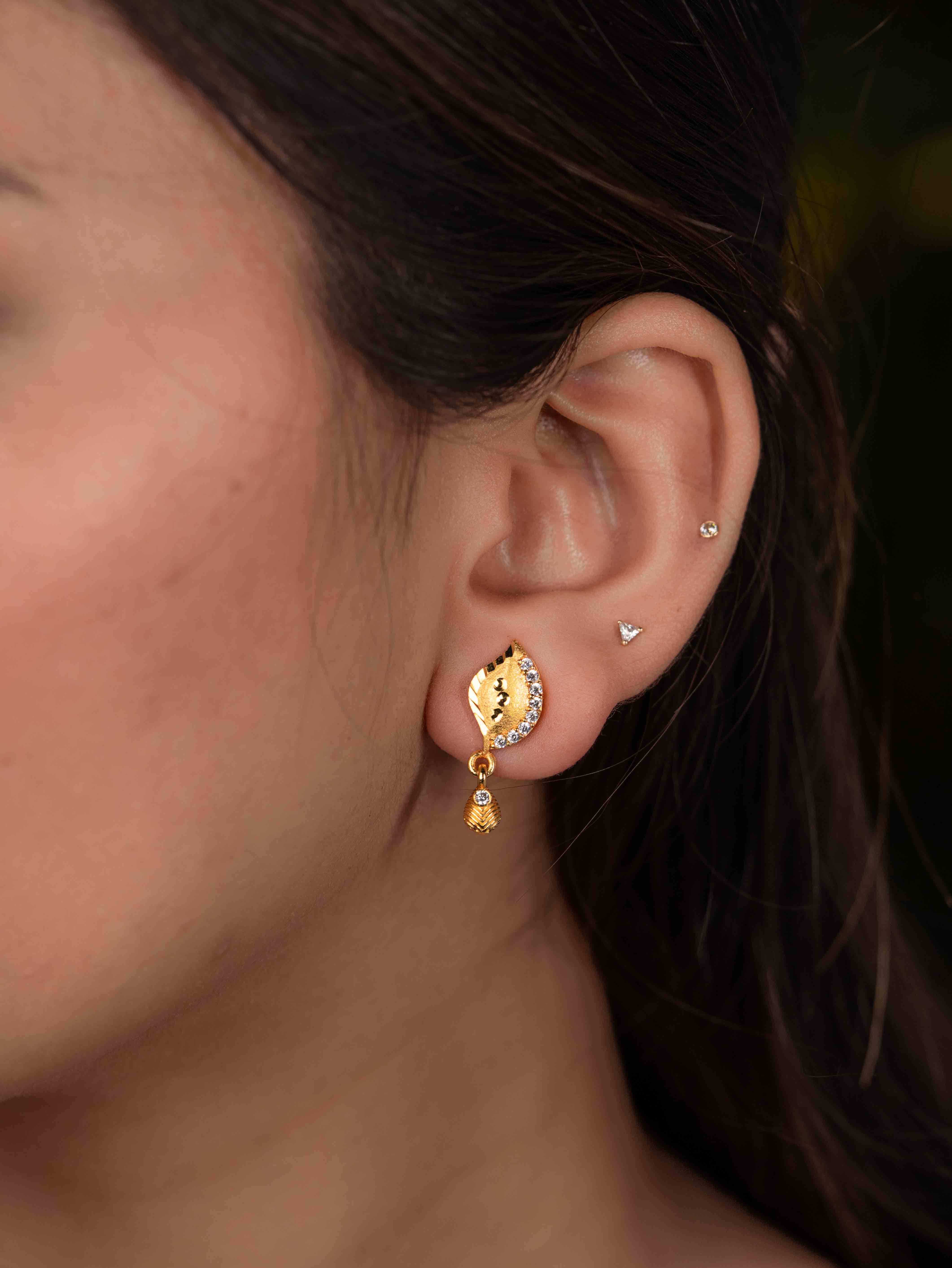 Saavi Studs
