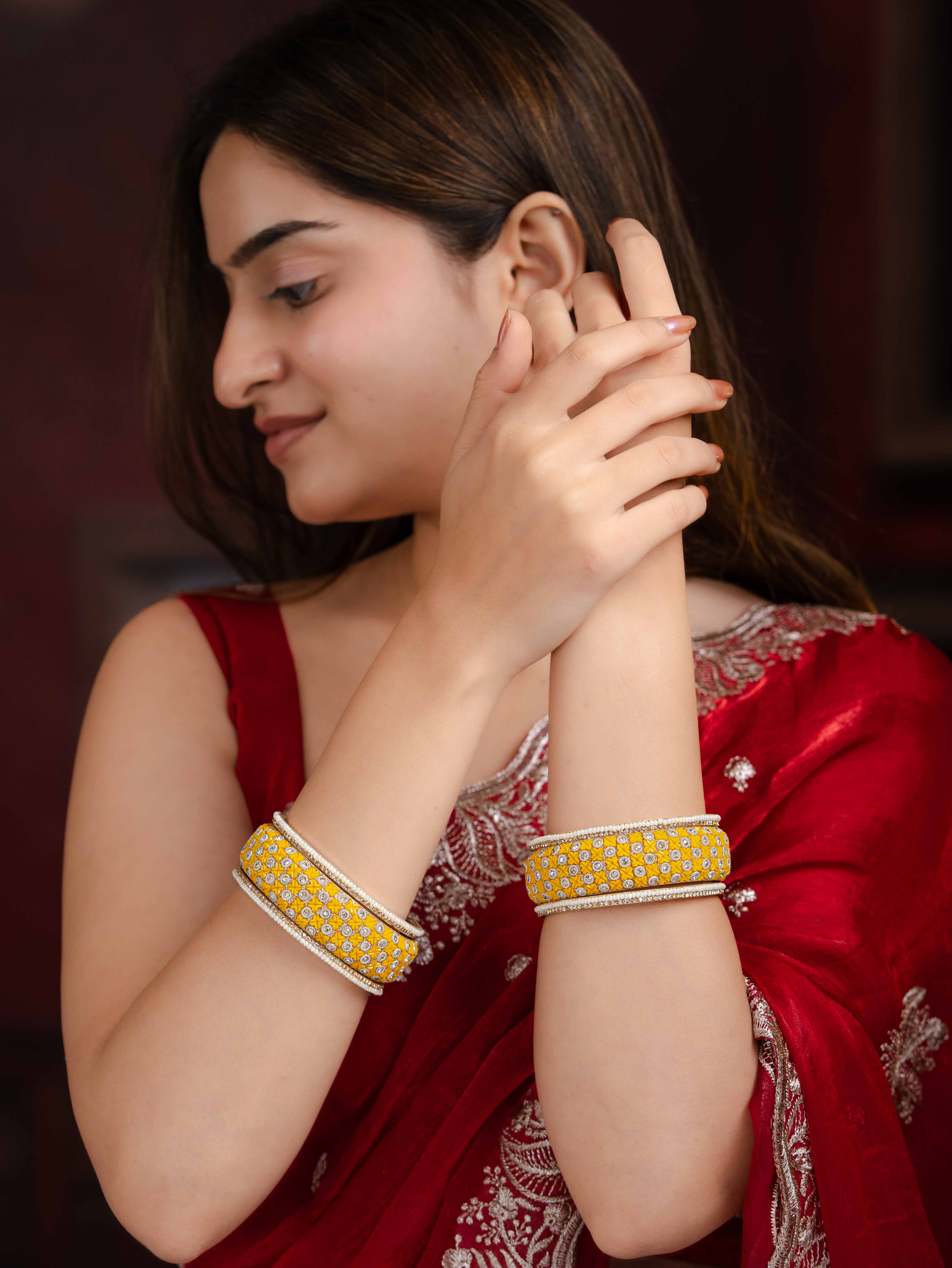 Noorvati Festive Bangles (Set Of 6)