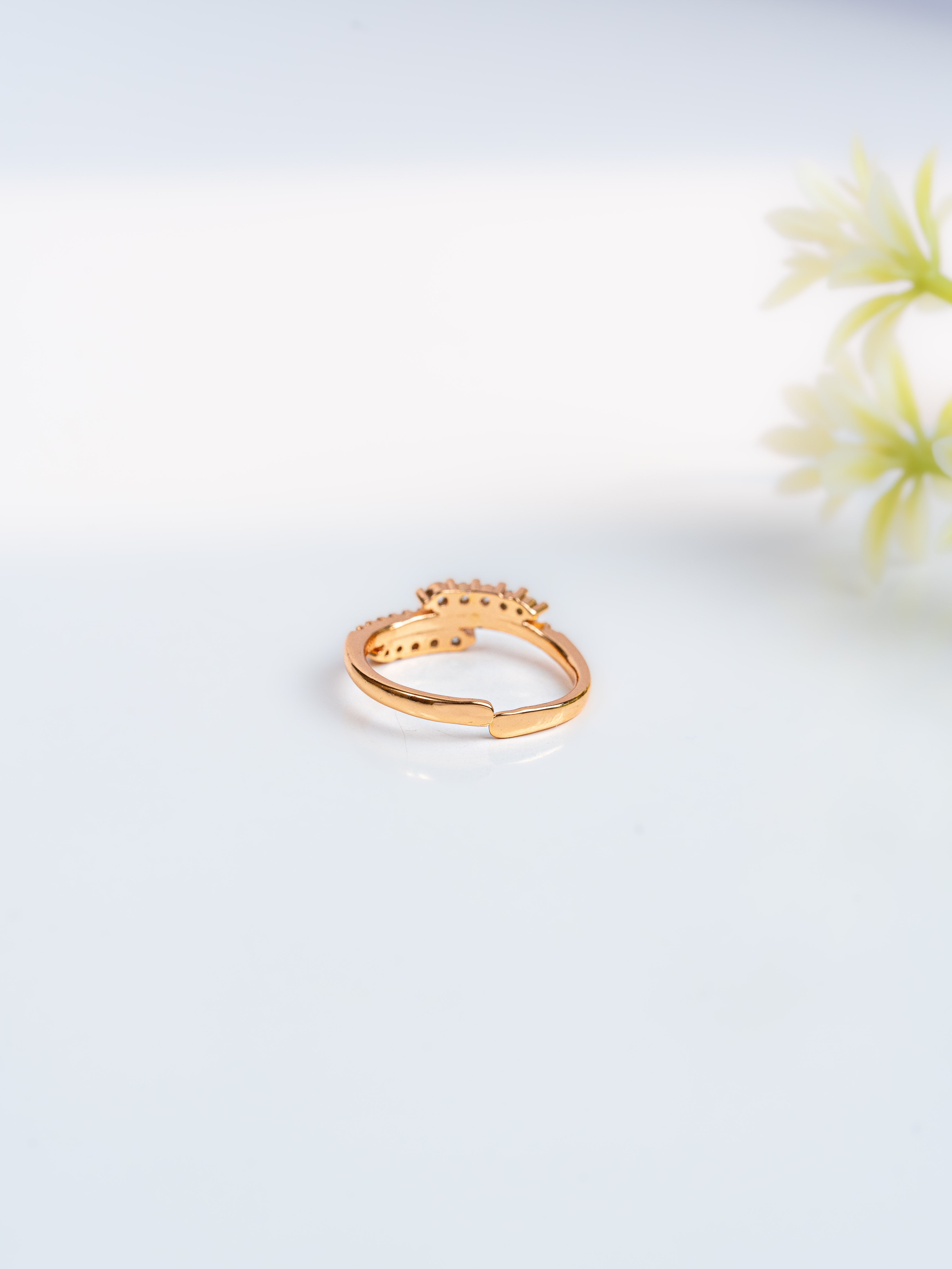 Gleam Adjustable Ring
