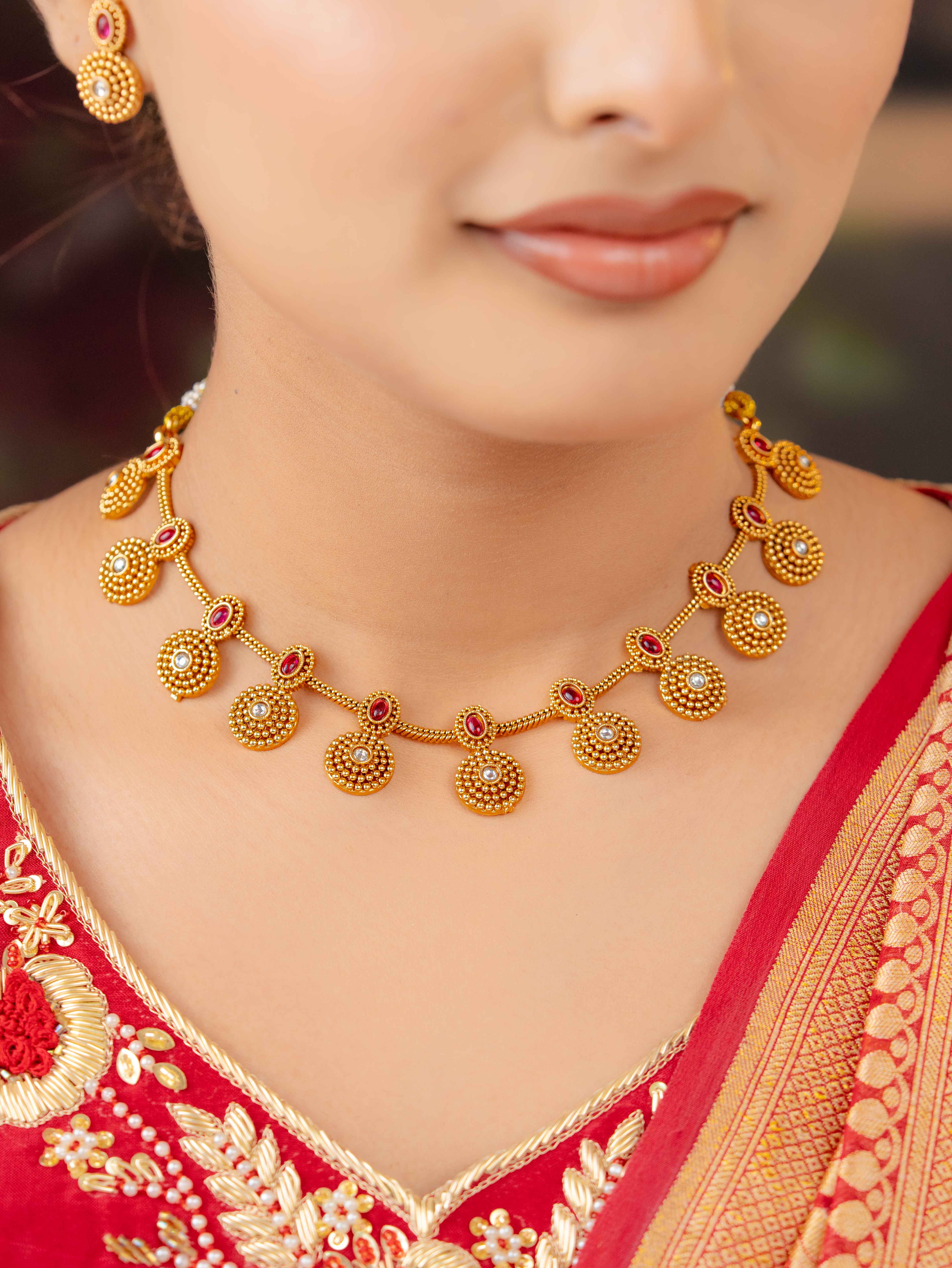 Mridula Necklace Set