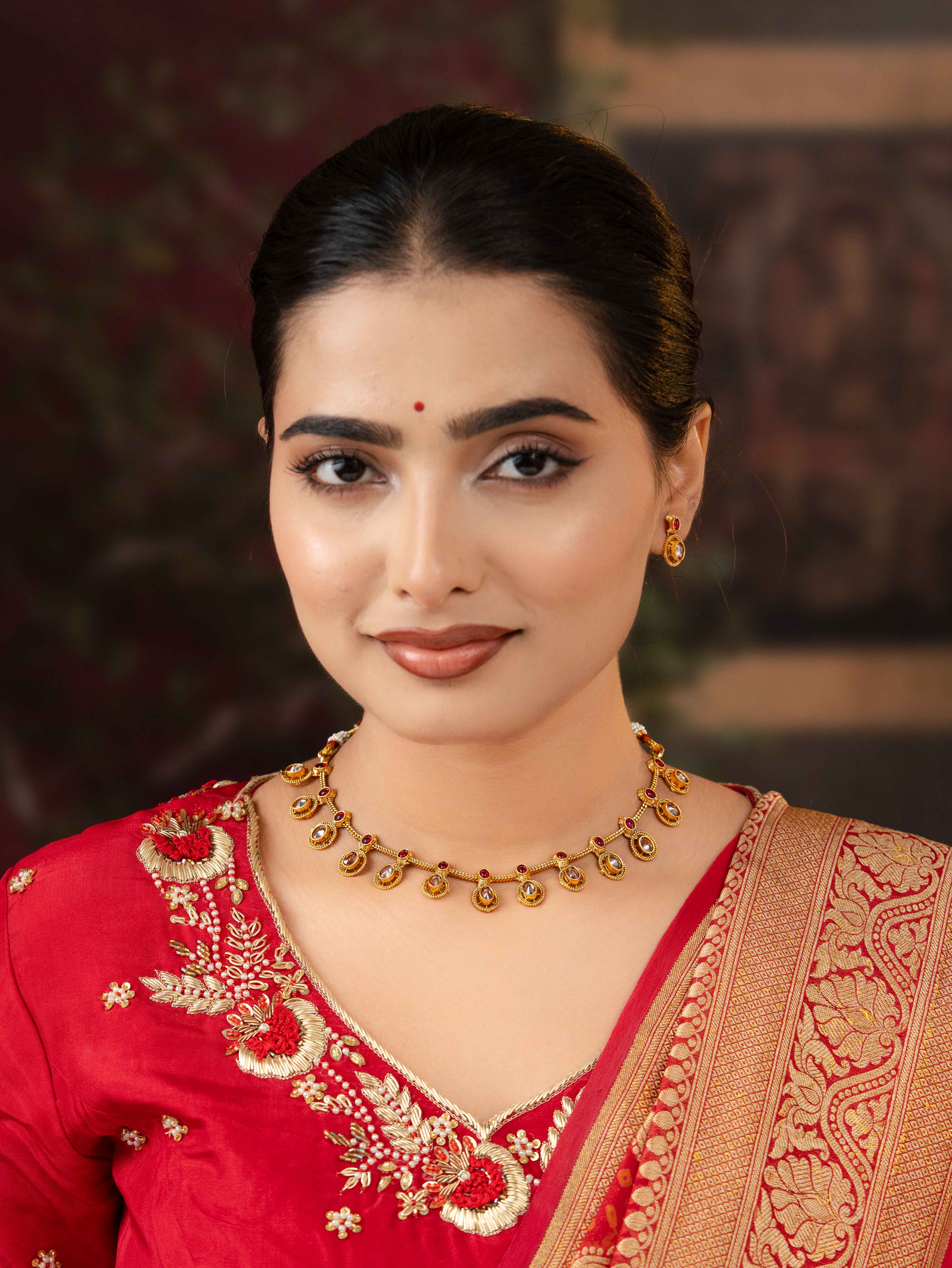 Aarivika Necklace Set