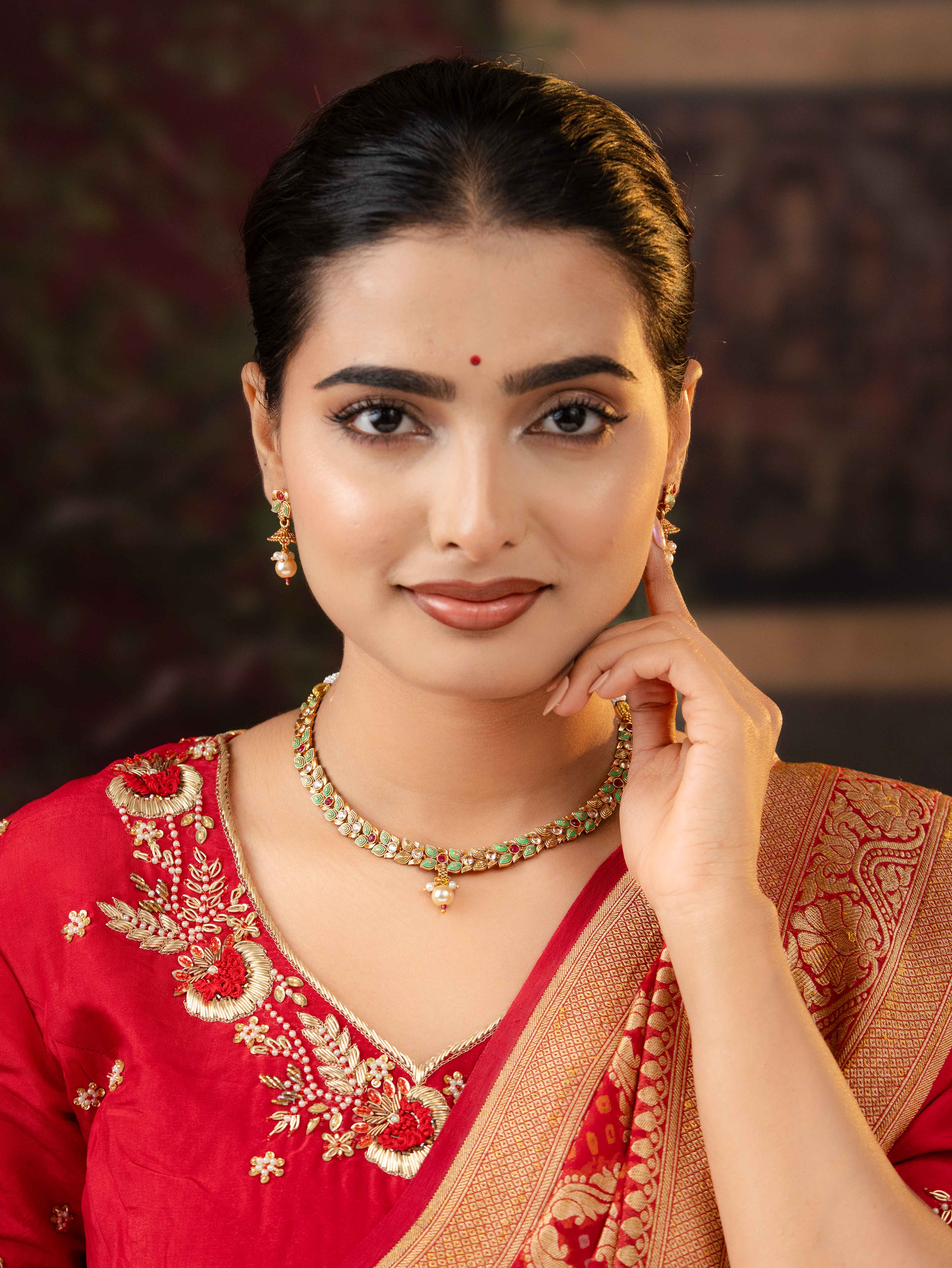 Saanvi Necklace Set