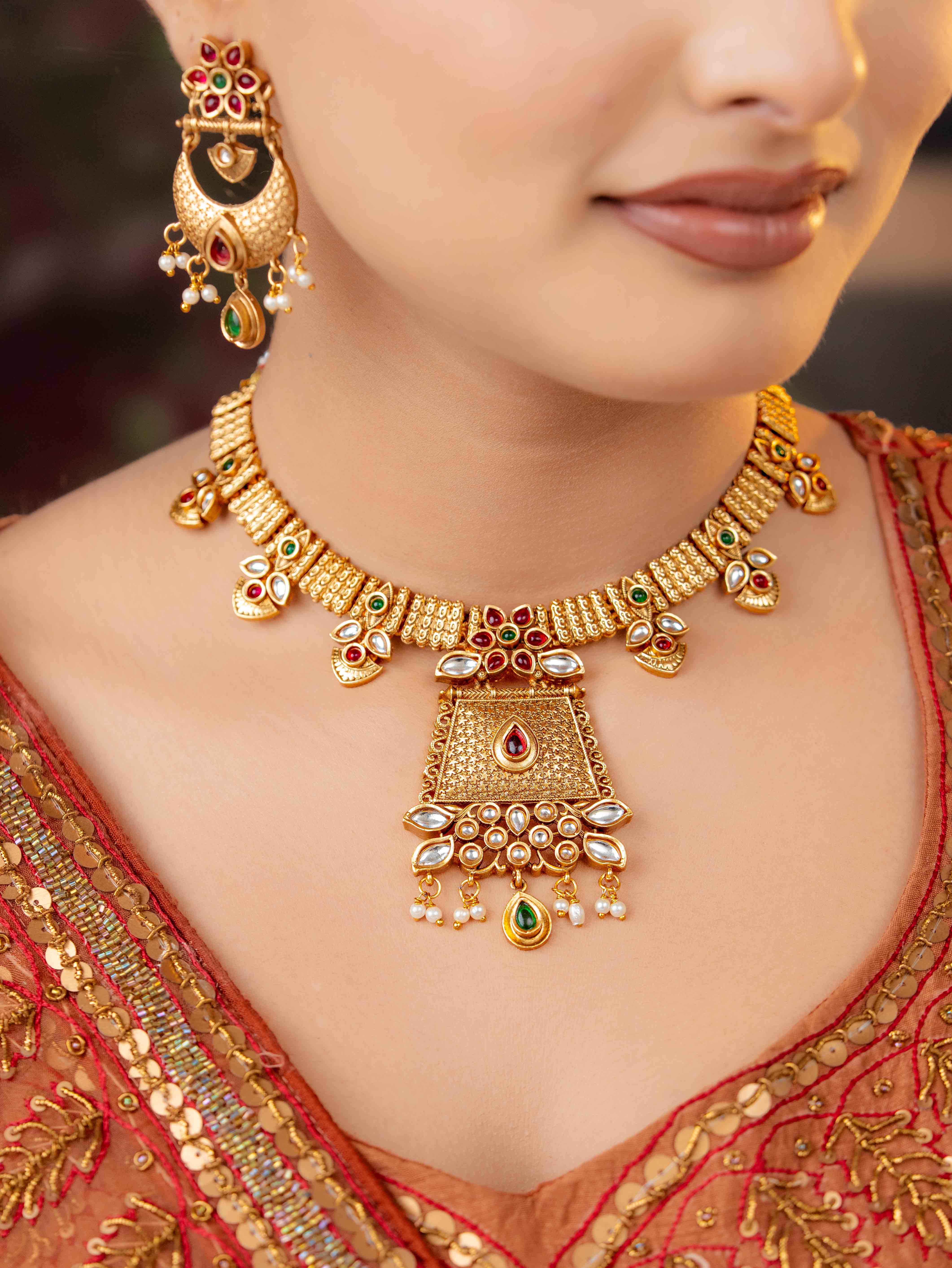 Radha Rani Necklace Set