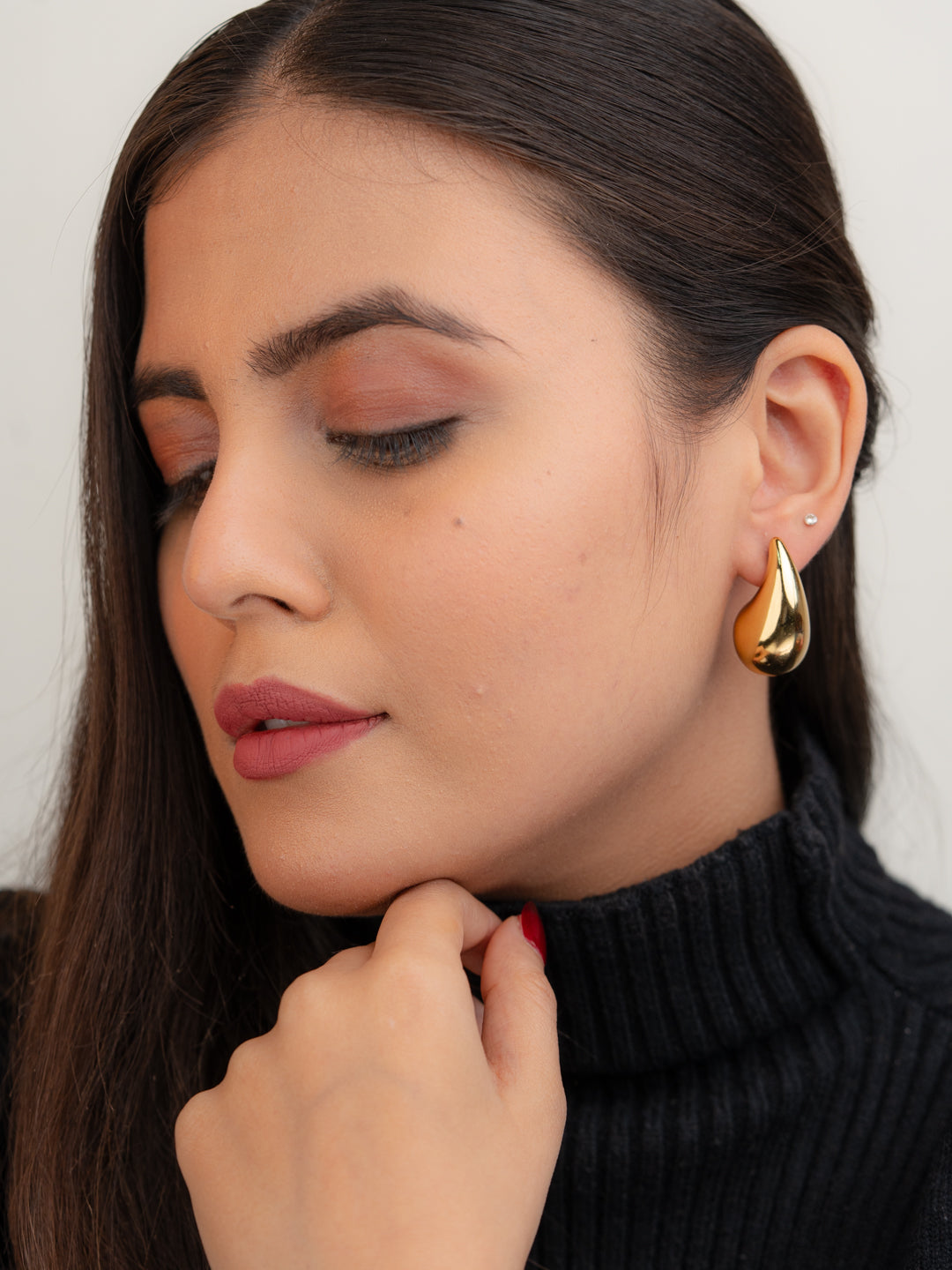 Zahra Earrings. (18K Gold Plated)