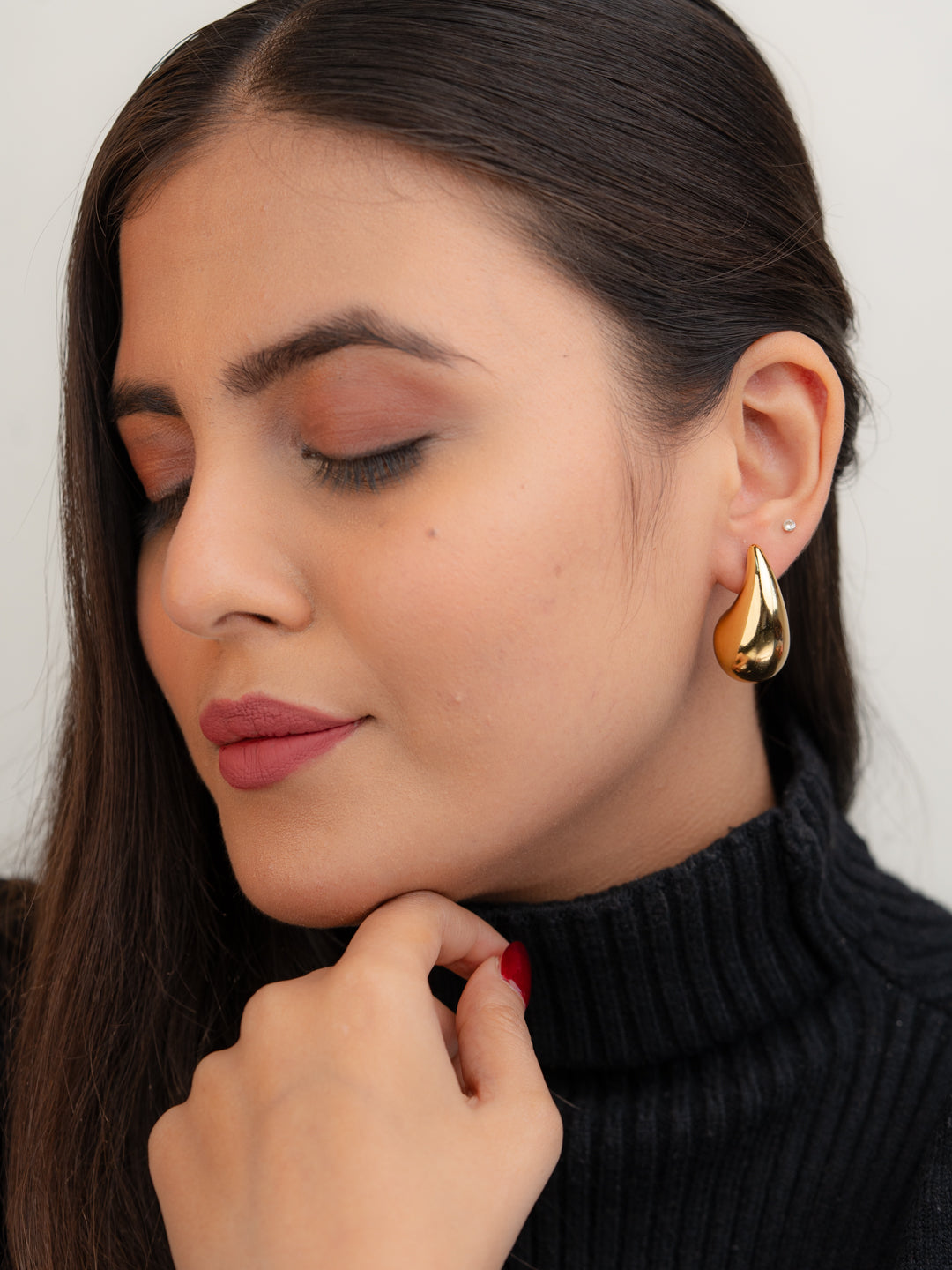 Zahra Earrings. (18K Gold Plated)