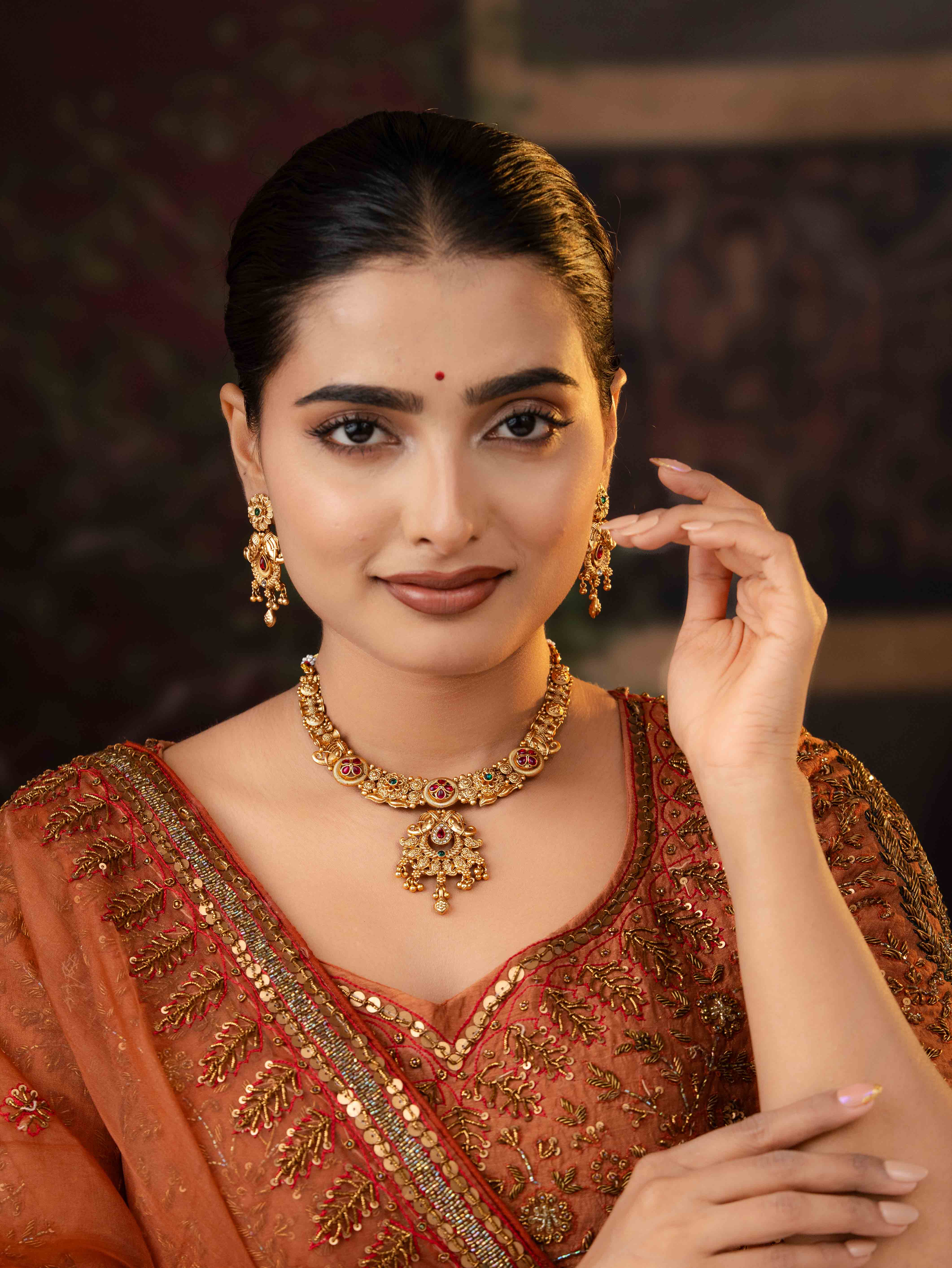 Shambhavi Necklace Set