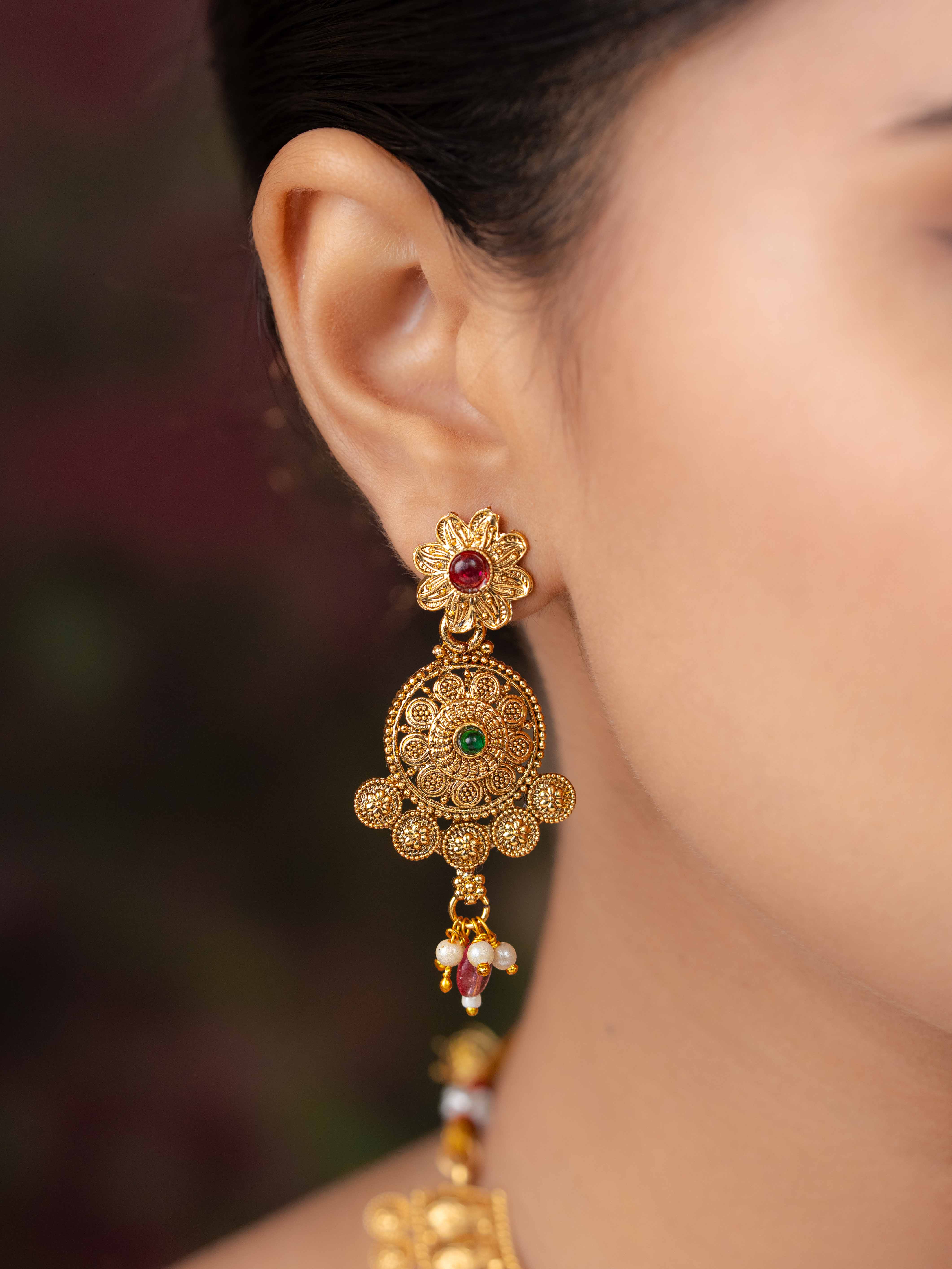 Navya Necklace Set