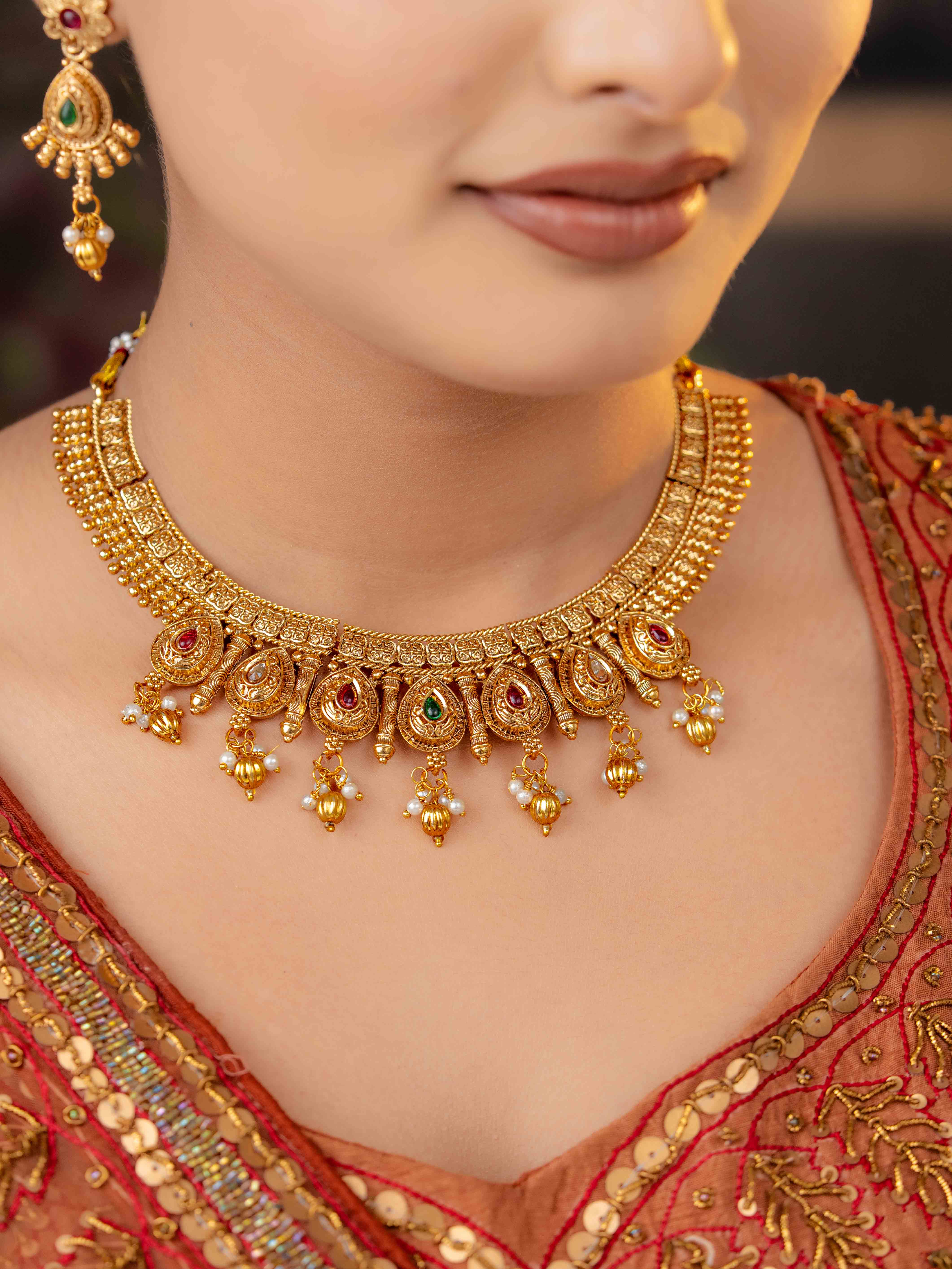 Prisha Necklace Set