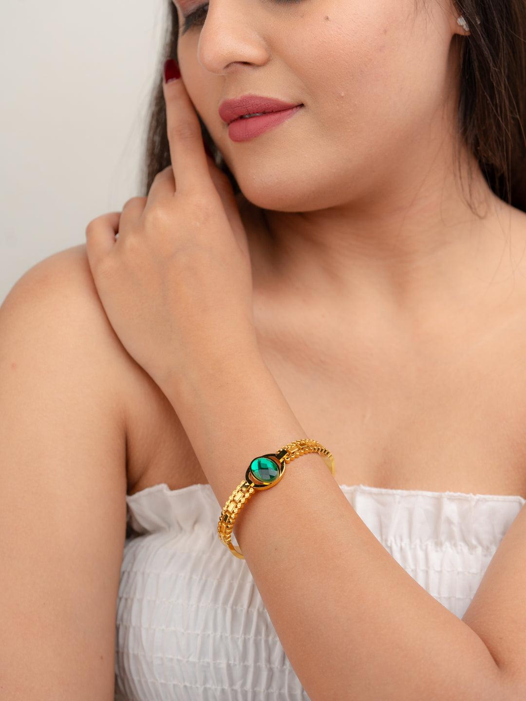 Emerald Glass Bracelet