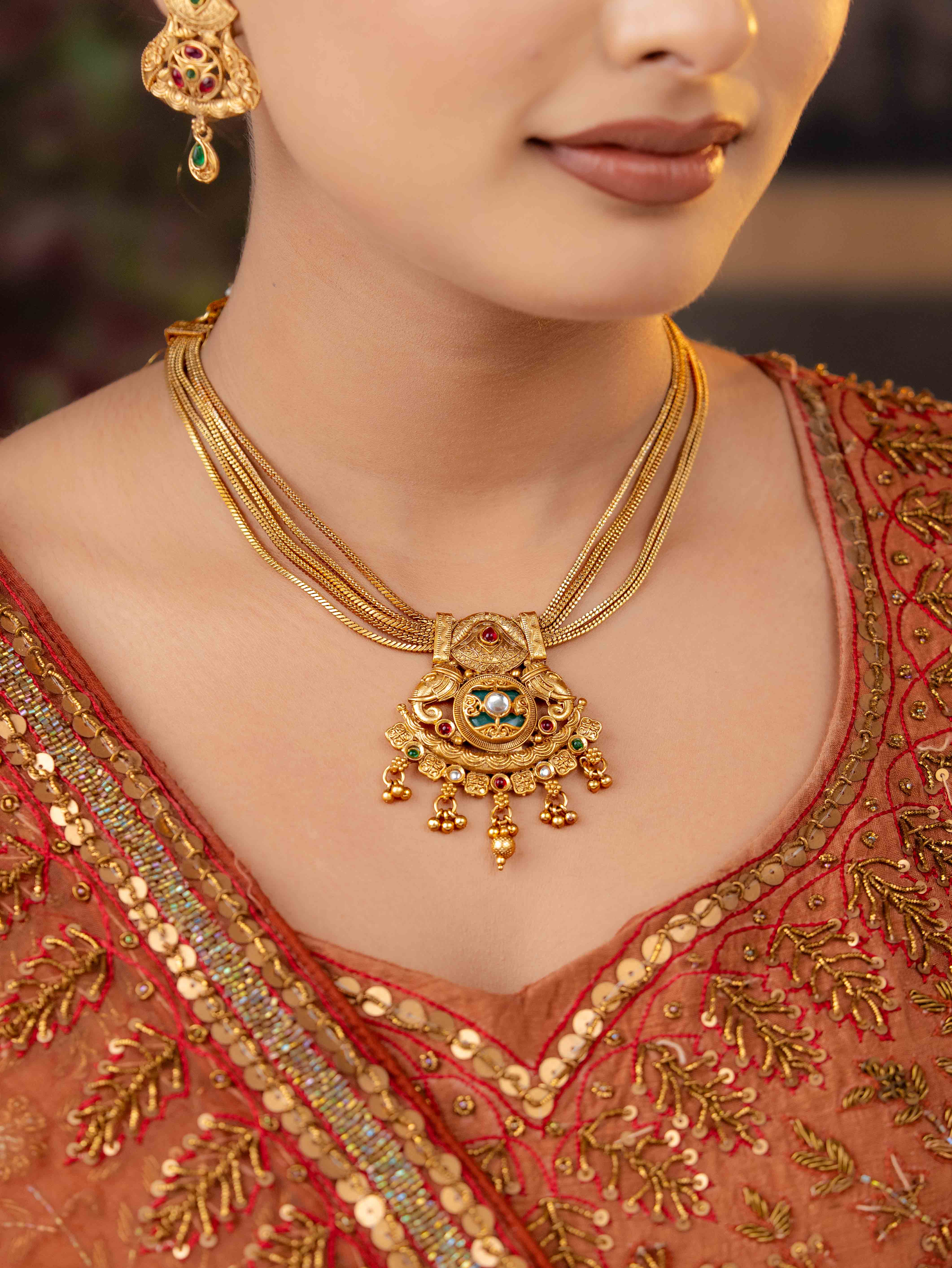Heeranshi Necklace Set