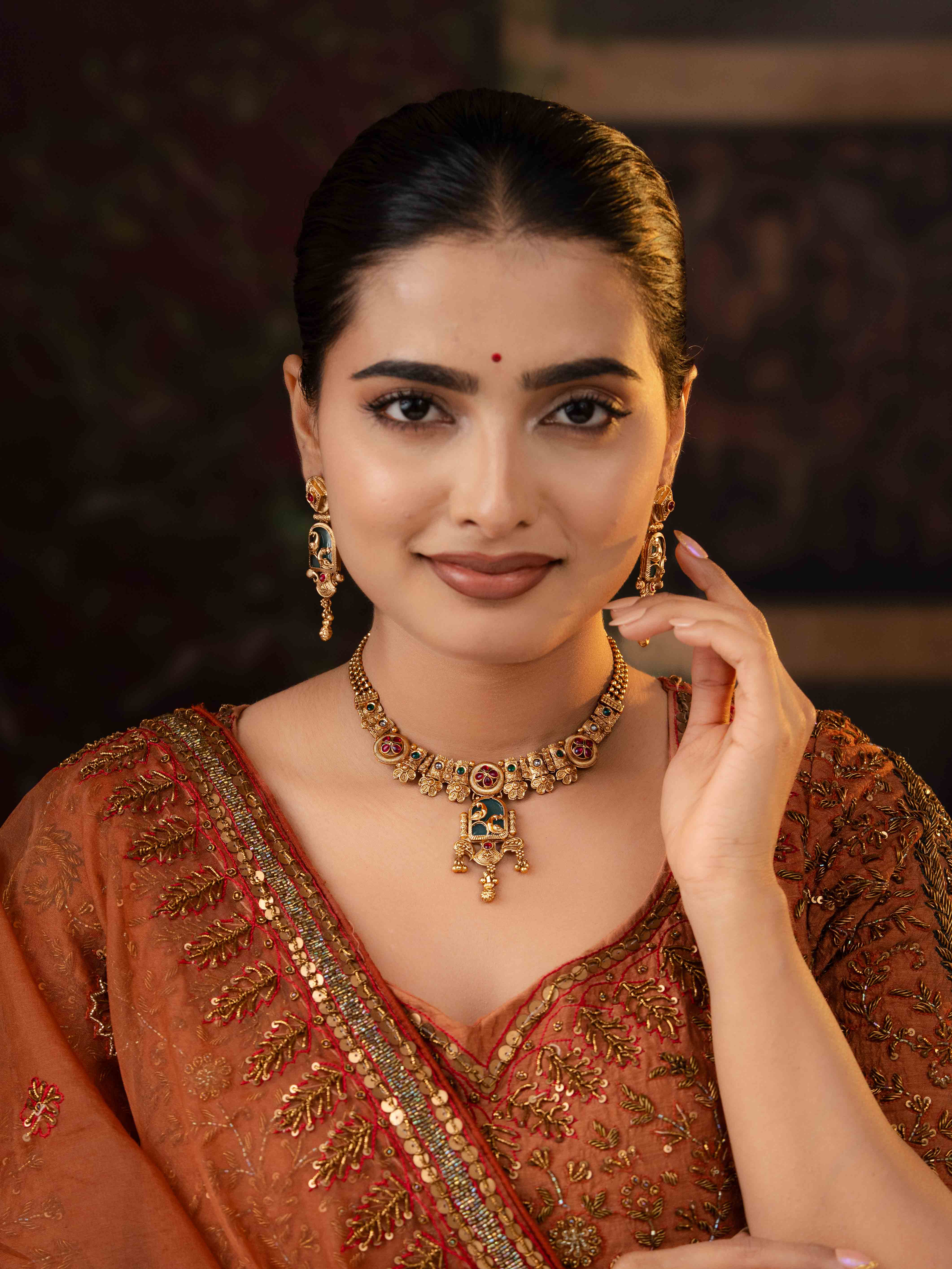 Divya necklace set