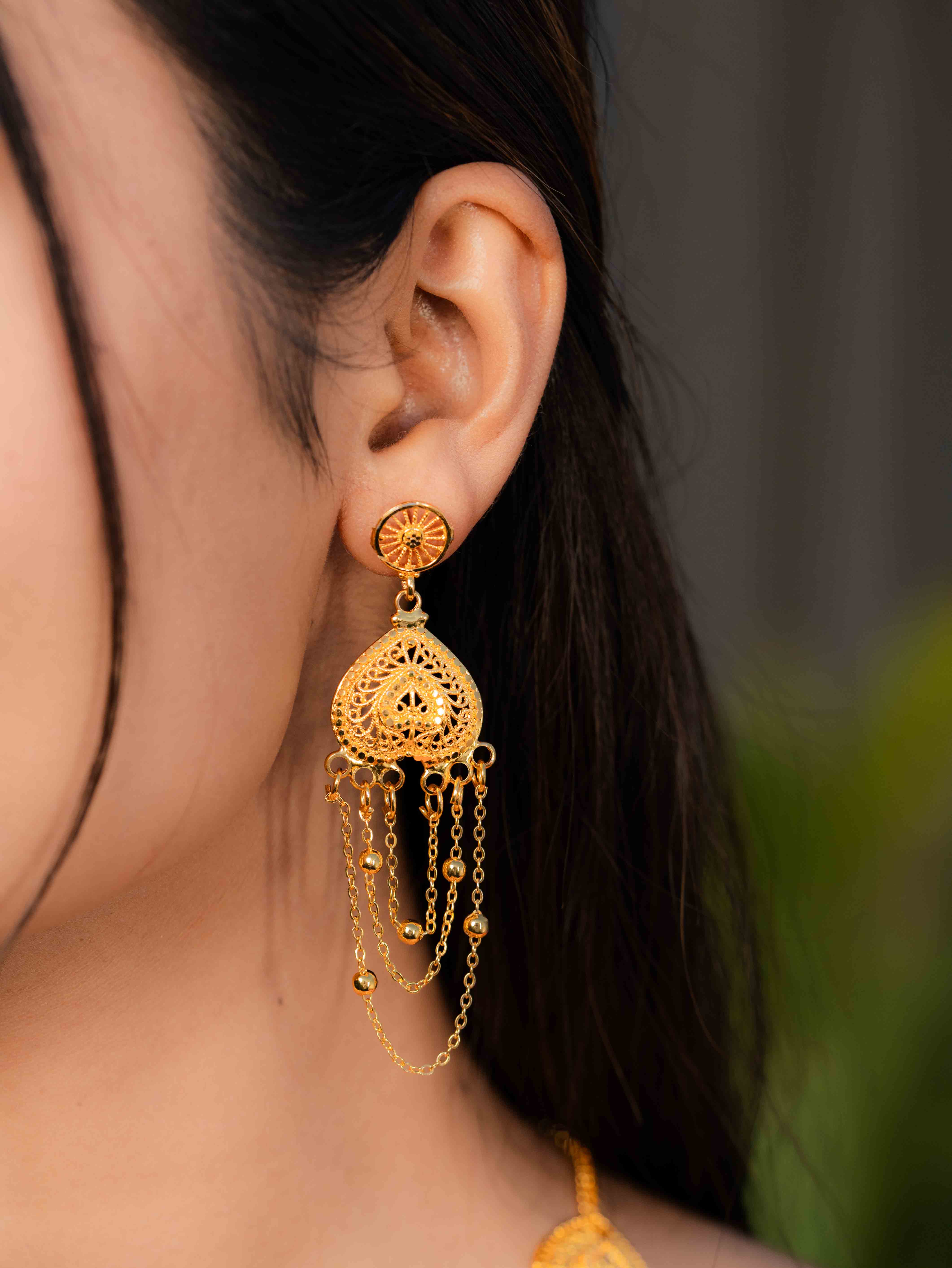 Rajlaxmi Long gold necklace set