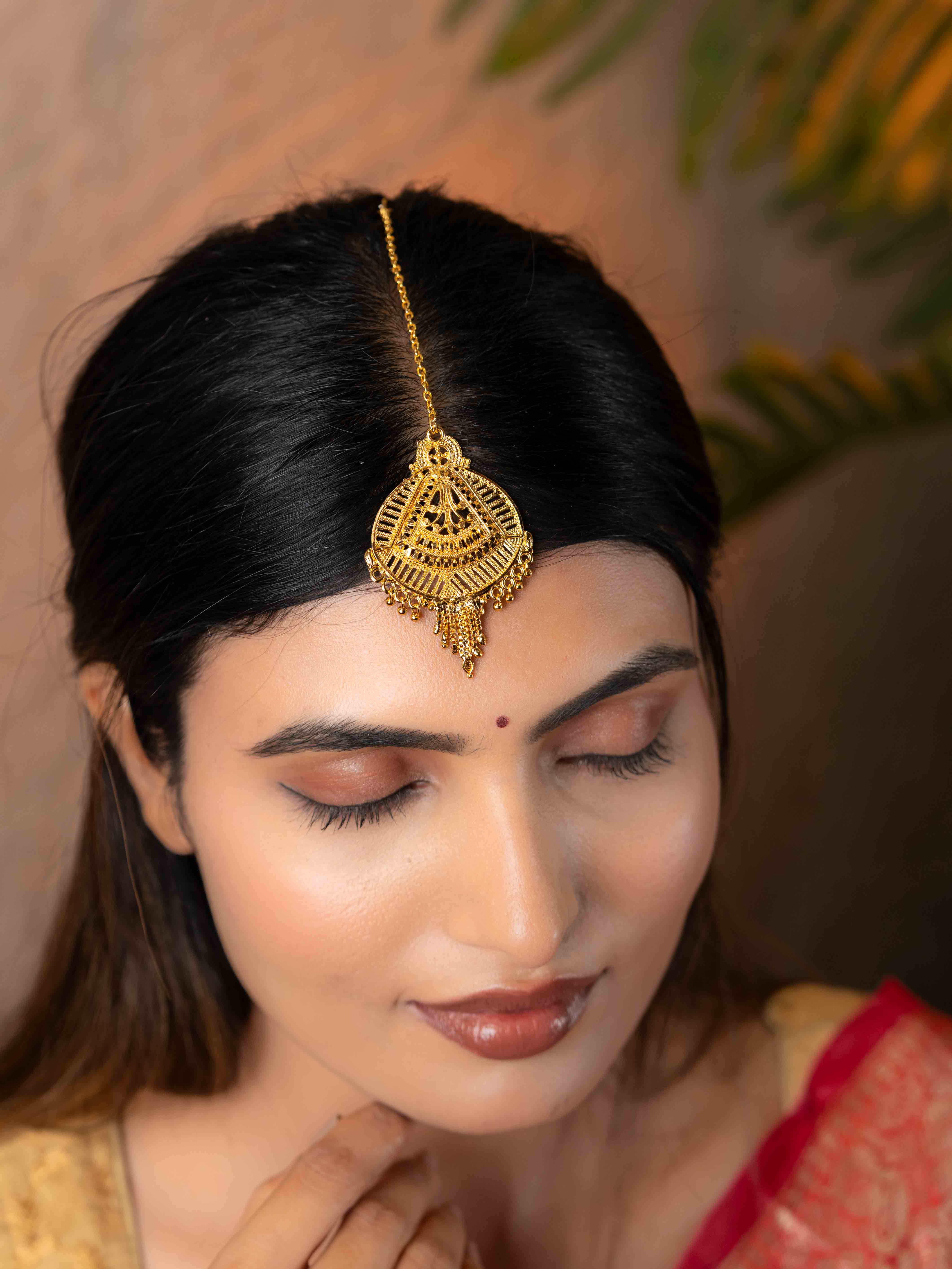 Vasudha Maang Tikka