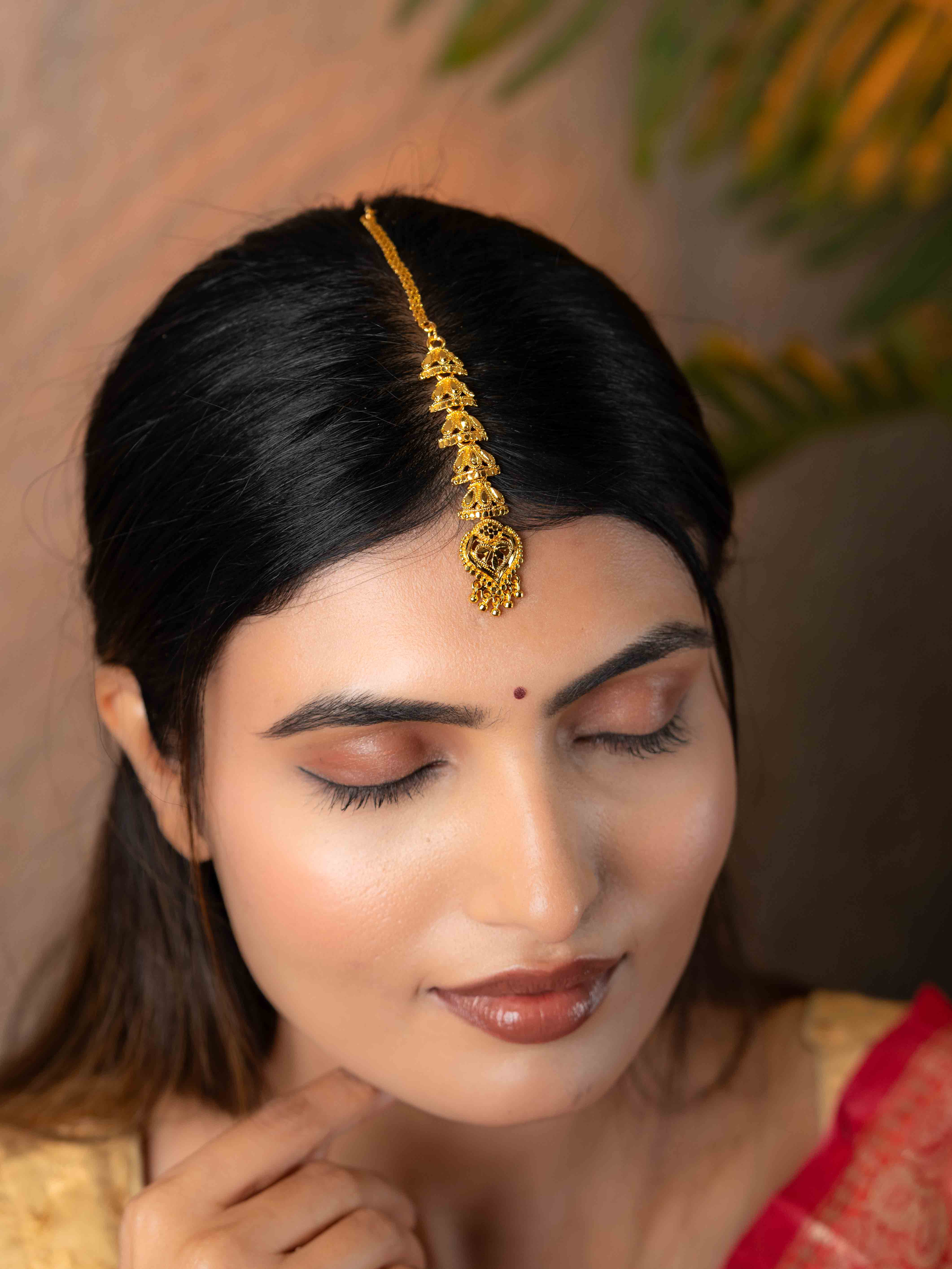 Elira Maang Tikka