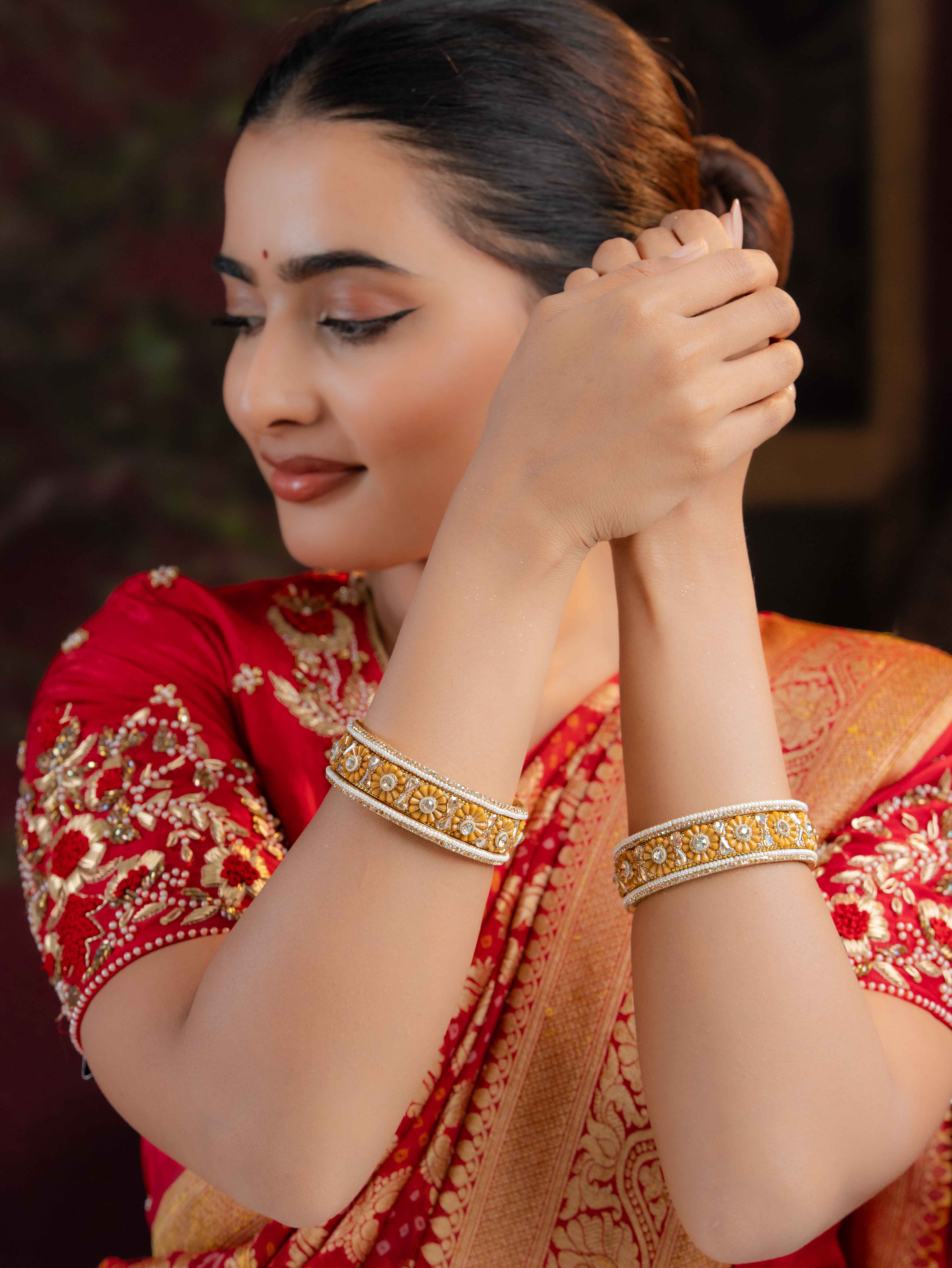 Pushpa Festive Bangles ( Set Of 6 )