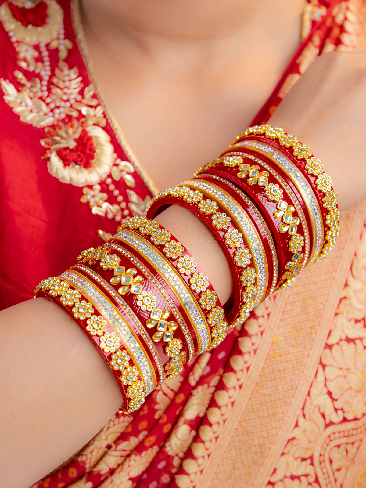 Rajsi Roop Chuda Set