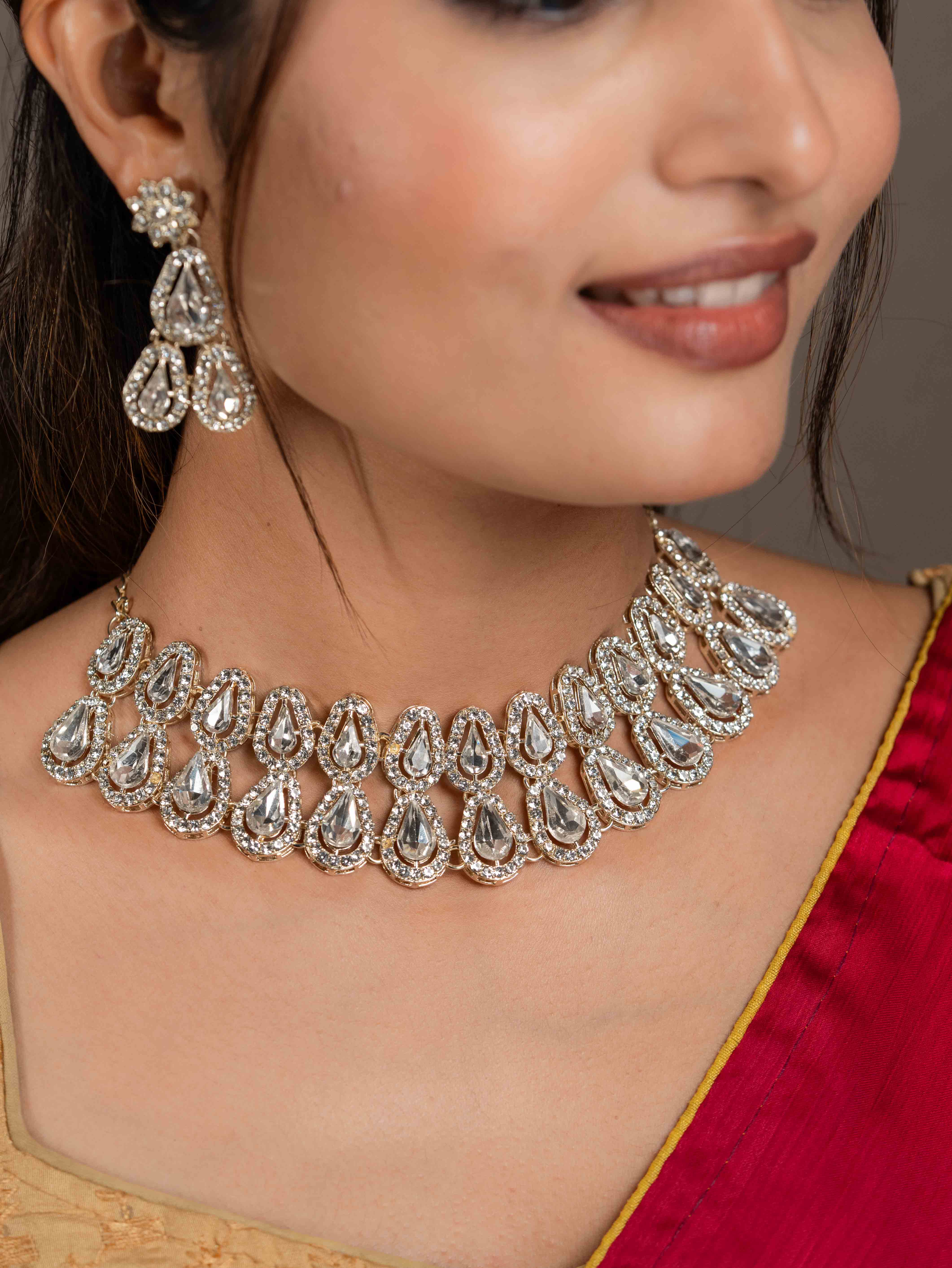 Heervika Diamond necklace set