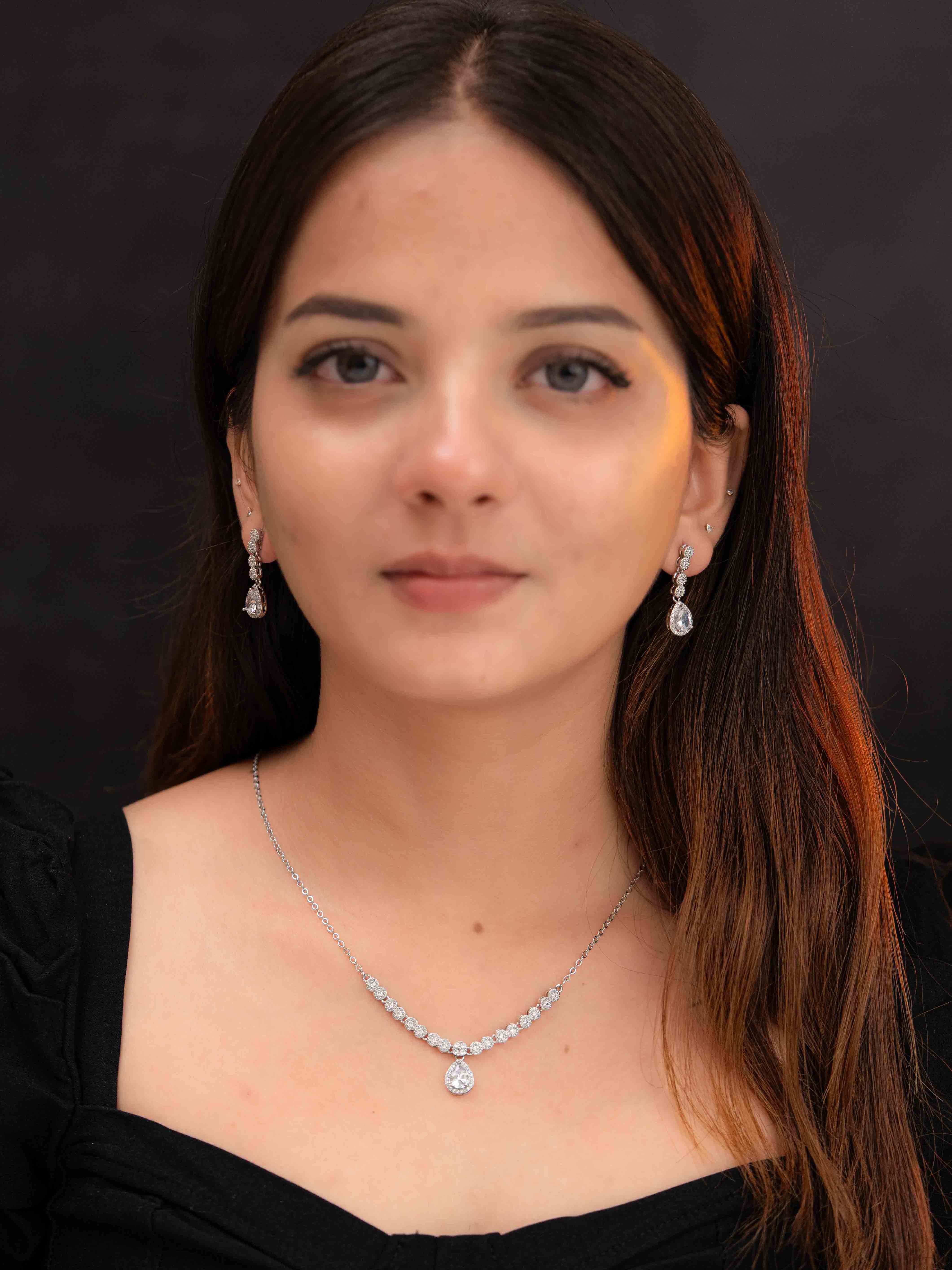 Lumi Silver Necklace Set