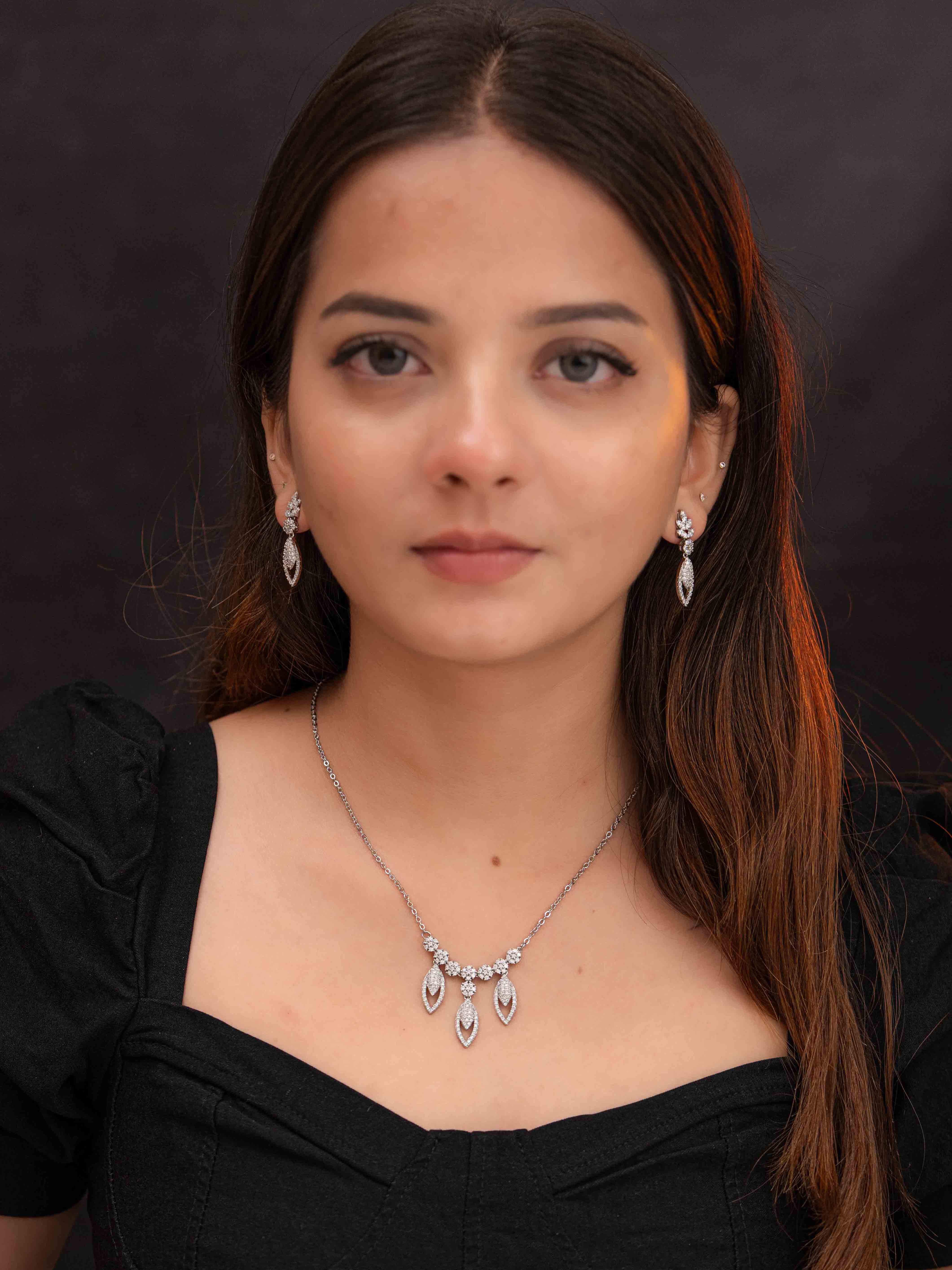 Leaf Grace Silver Necklace Set