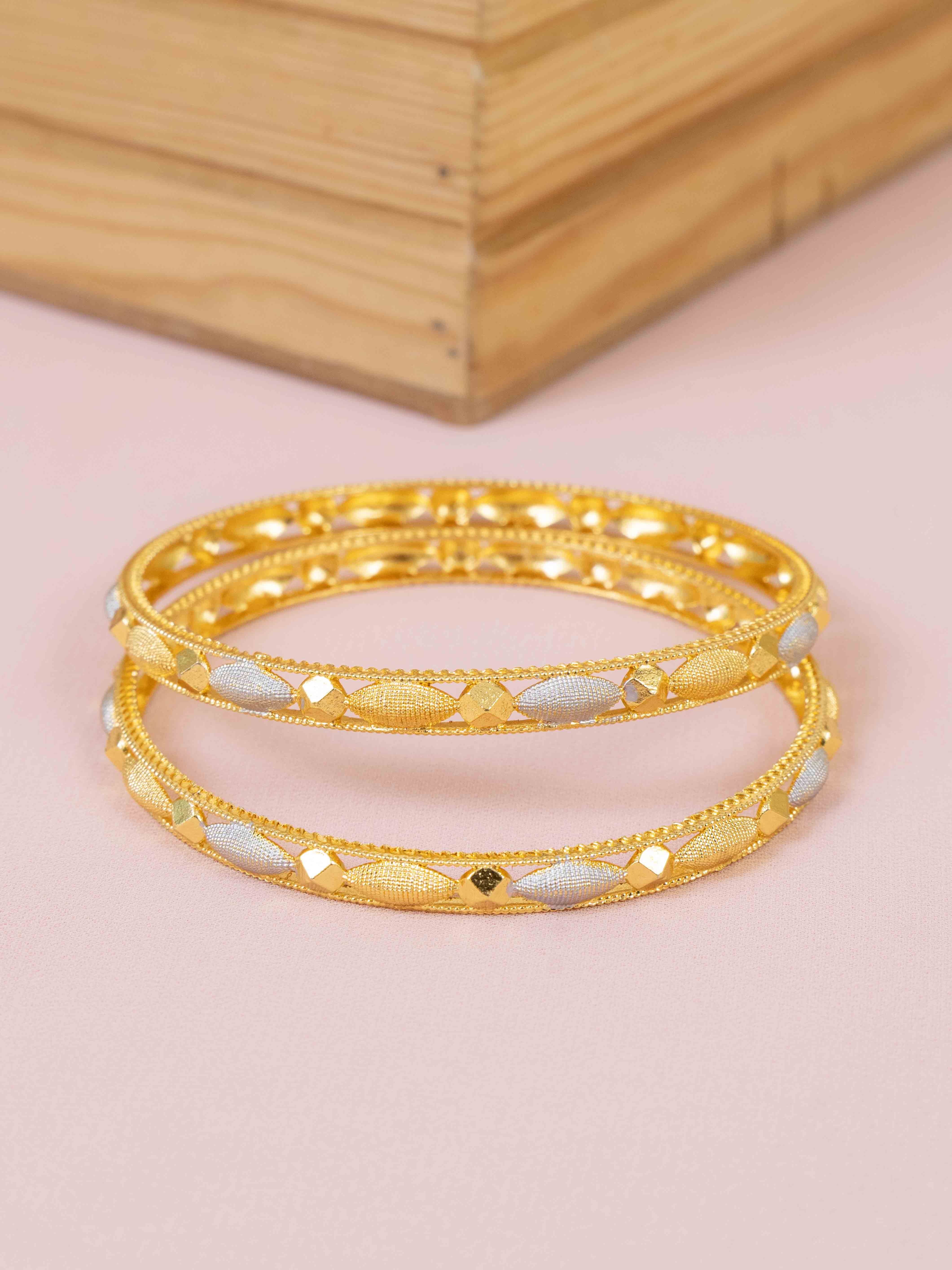 Yuvika Bangle (Set Of 2)