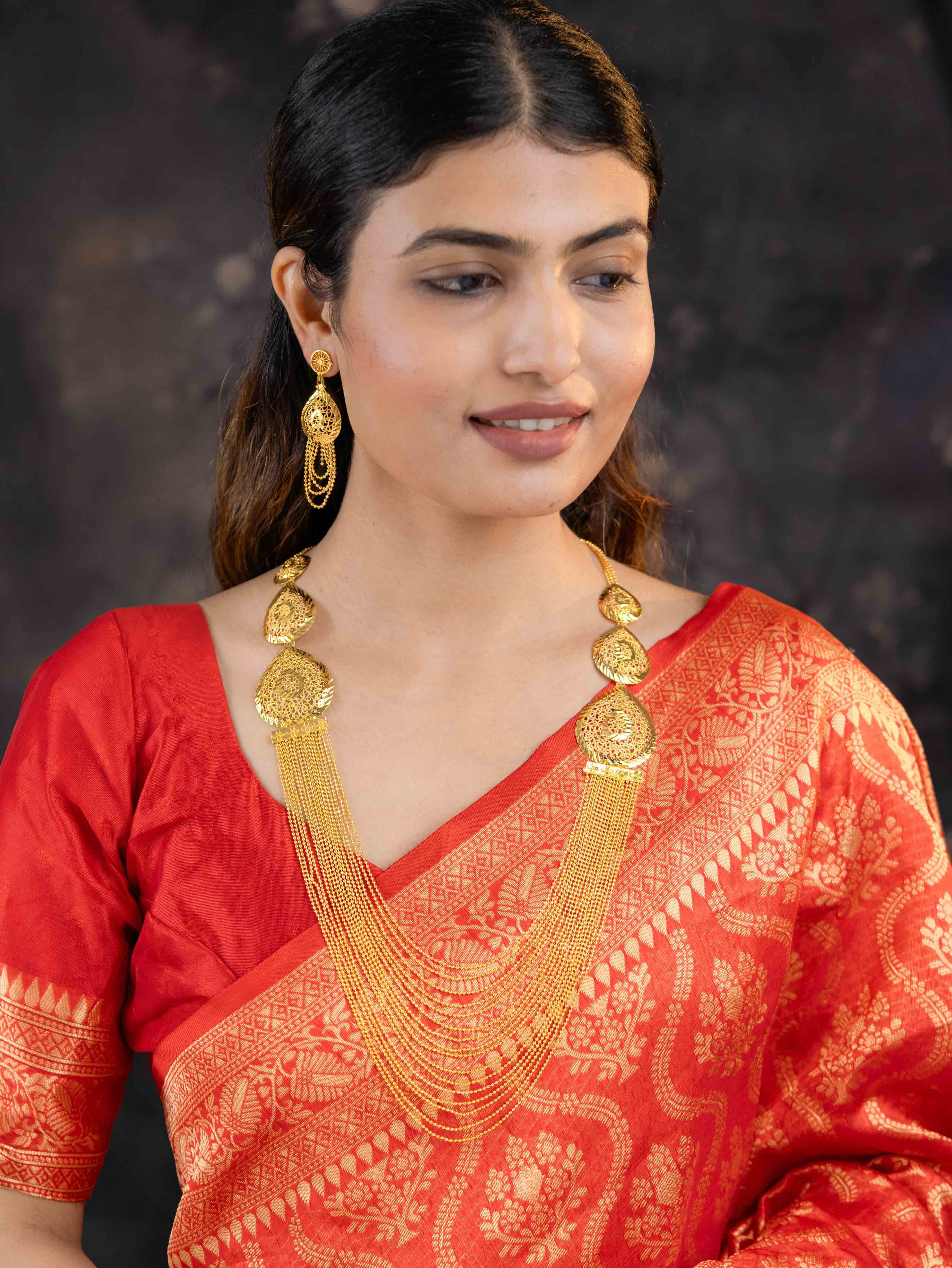 Mitali Long gold necklace set